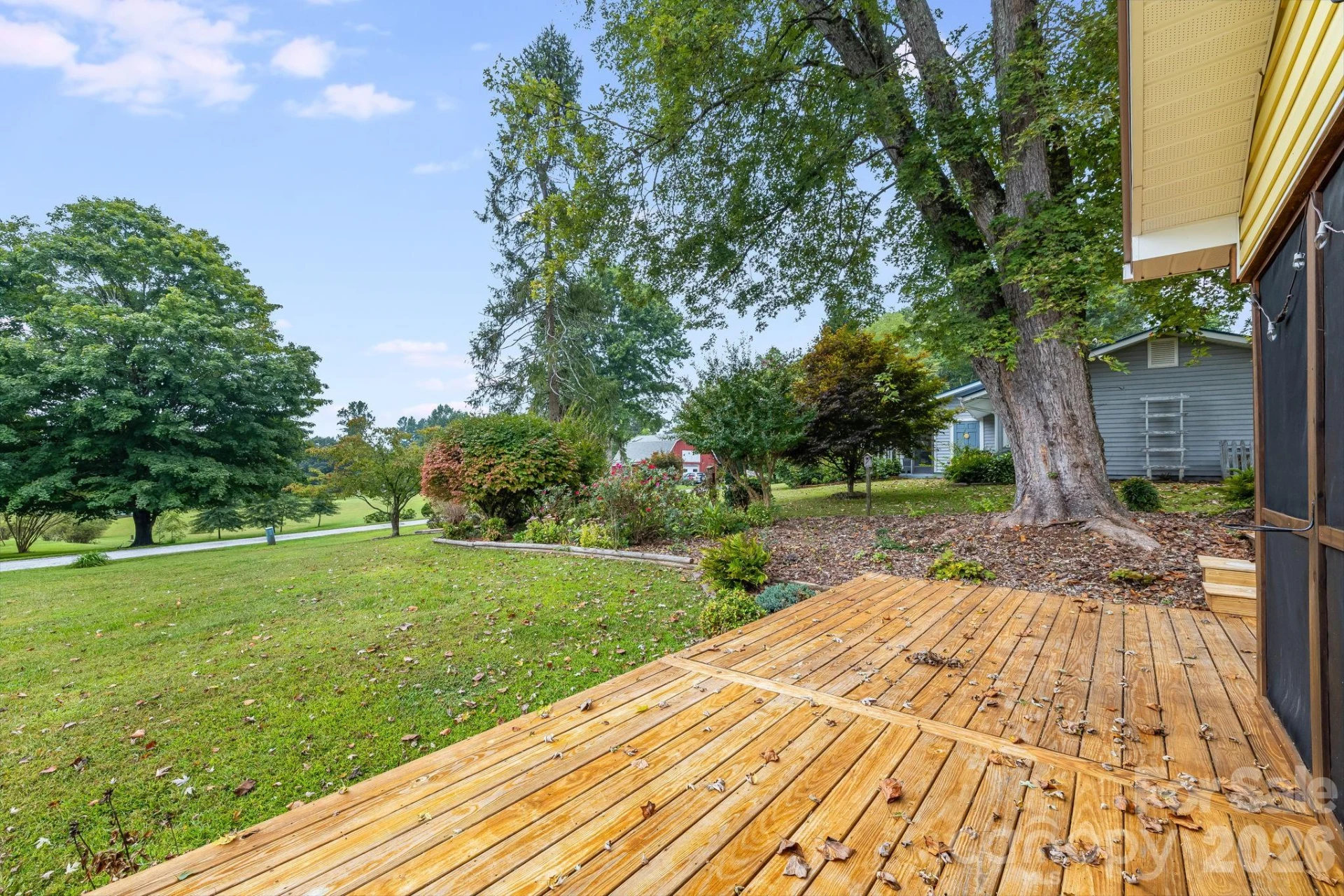 53 Armstrong Road - Photo 34