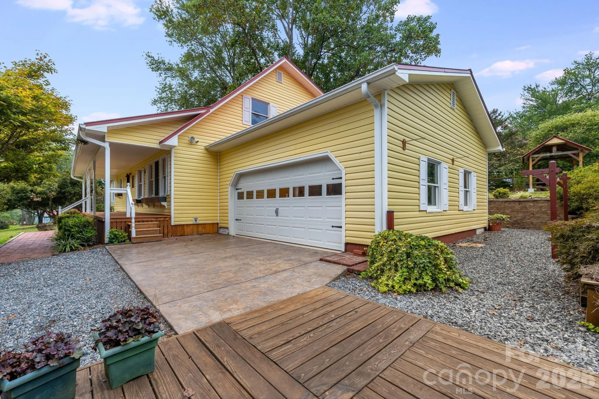 53 Armstrong Road - Photo 37