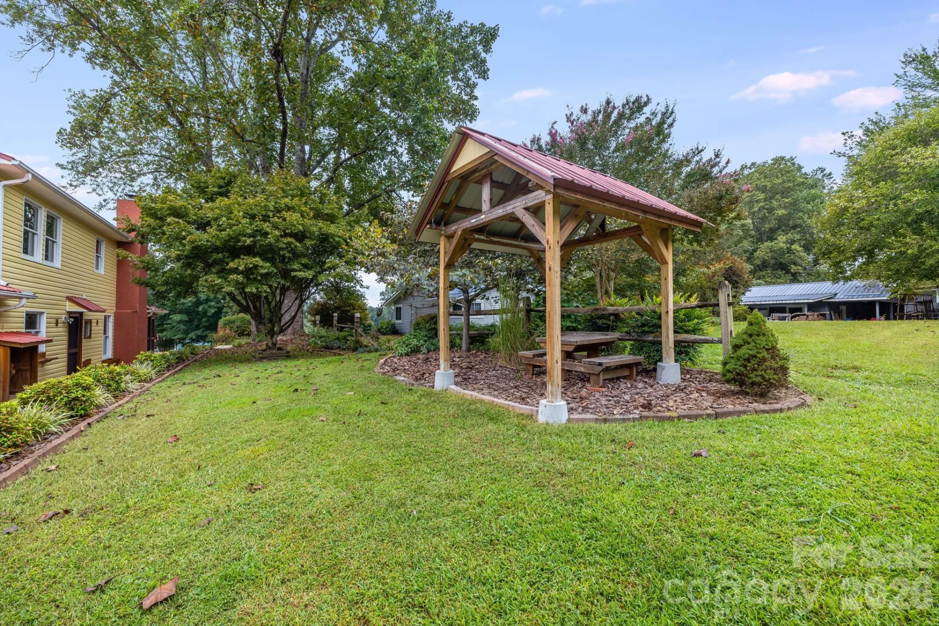 53 Armstrong Road - Photo 42
