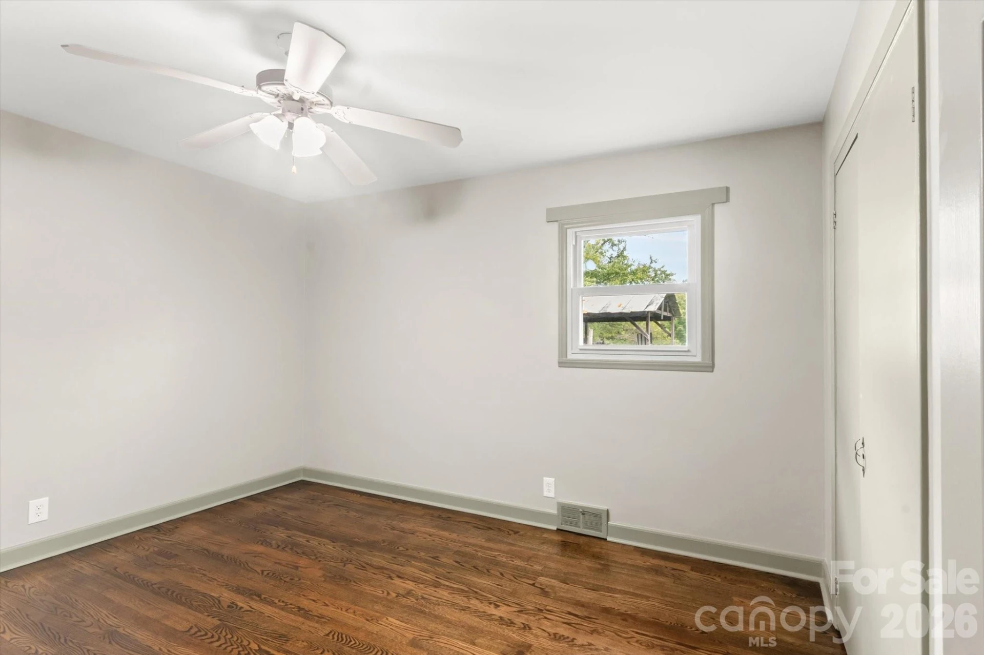 22 Madrid Lane - Photo 7