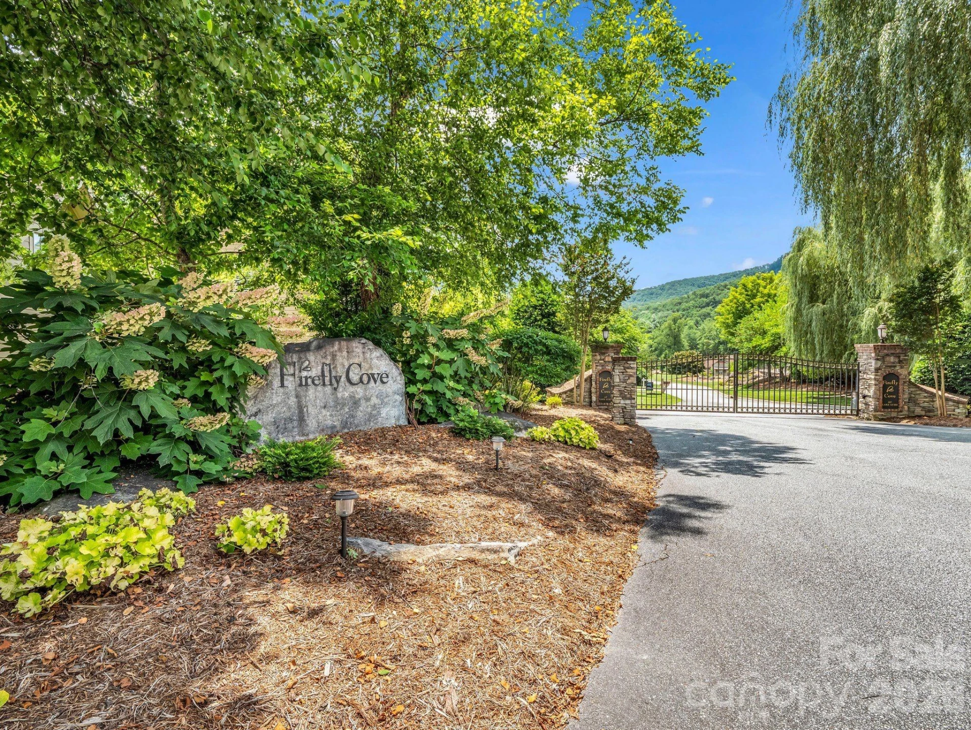 121 Firefly Cove #204 - Photo 45