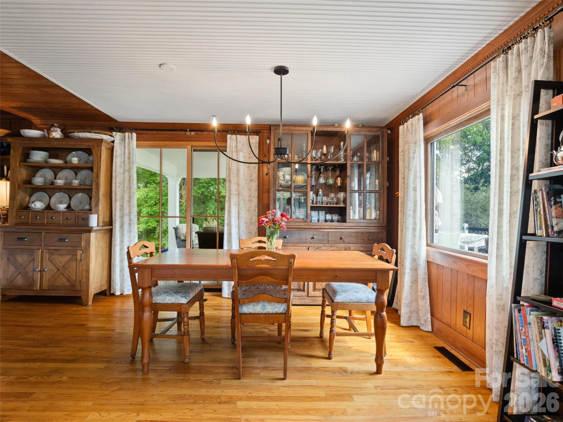 609 Auburn Road - Photo 18