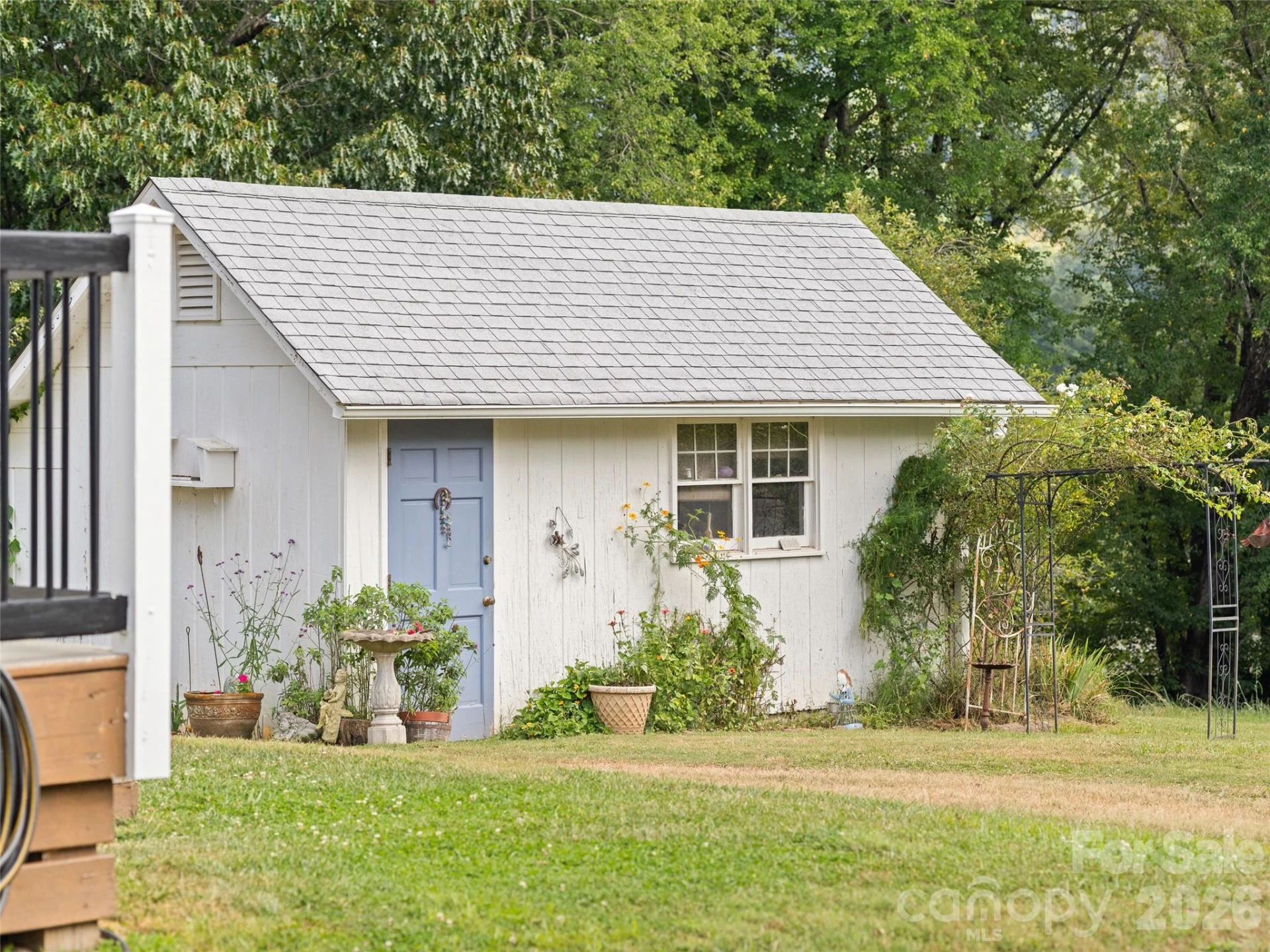 609 Auburn Road - Photo 41