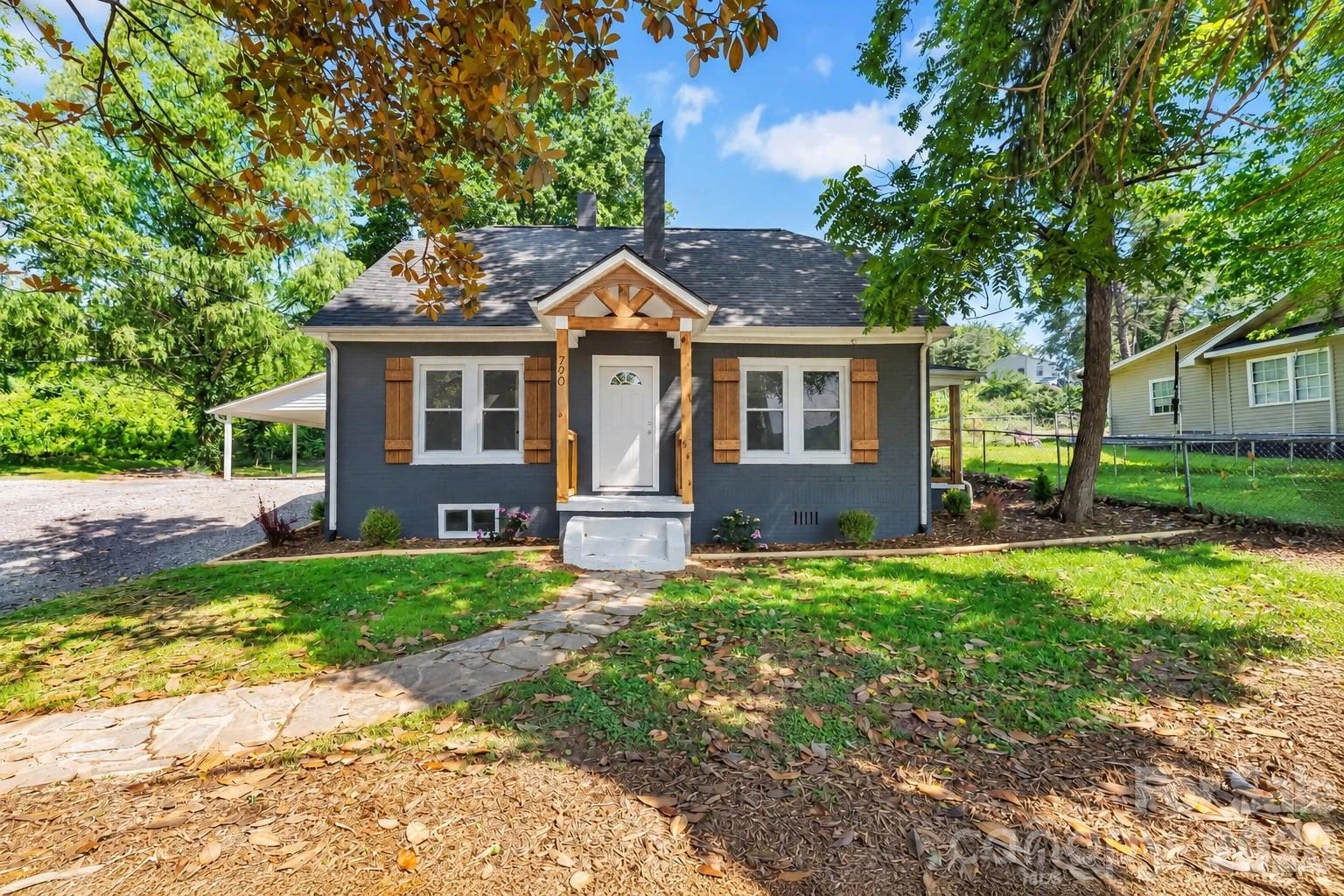 790 W Tate Street - Photo 3