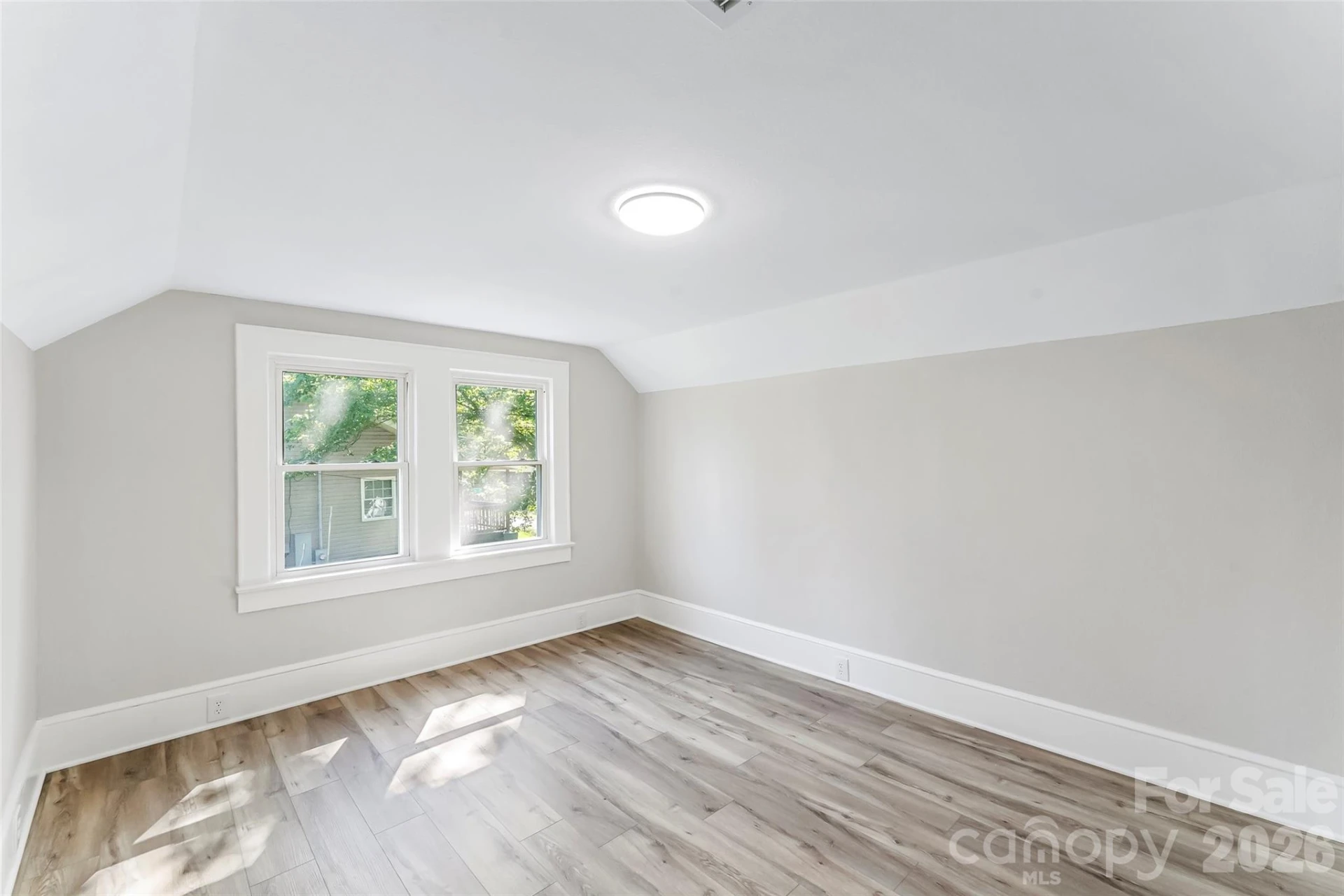 790 W Tate Street - Photo 22
