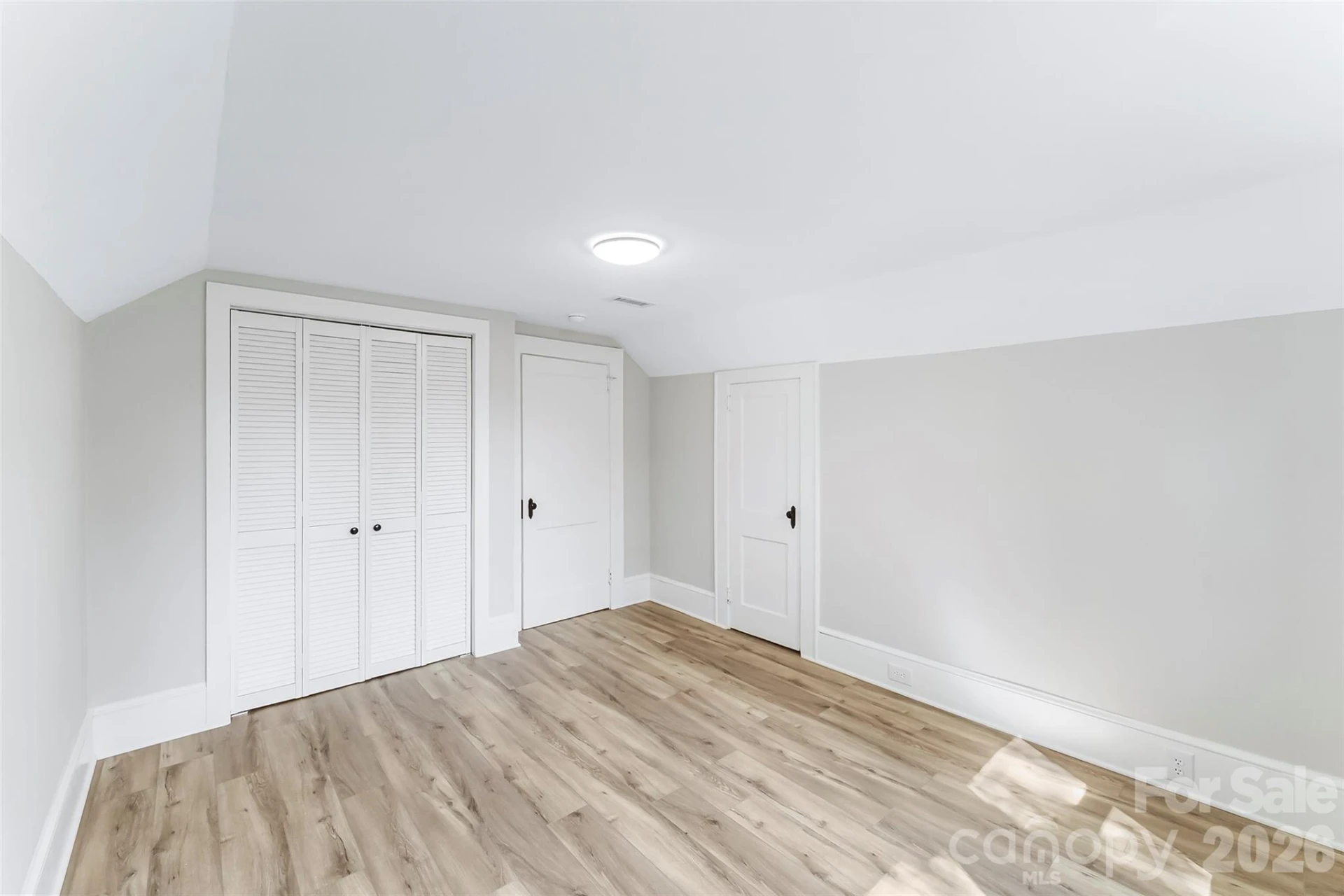 790 W Tate Street - Photo 23