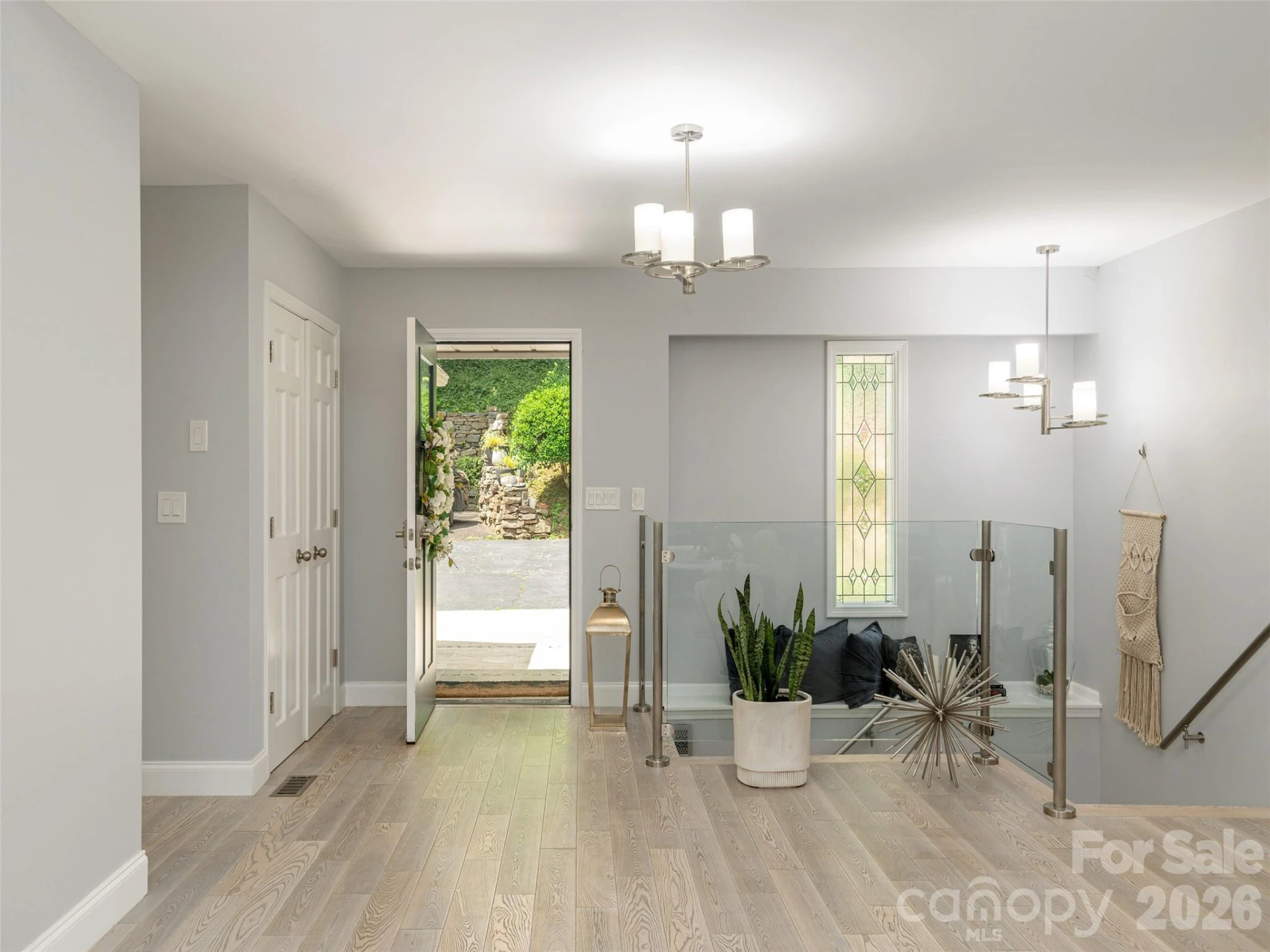 30 W Fairway Drive - Photo 5