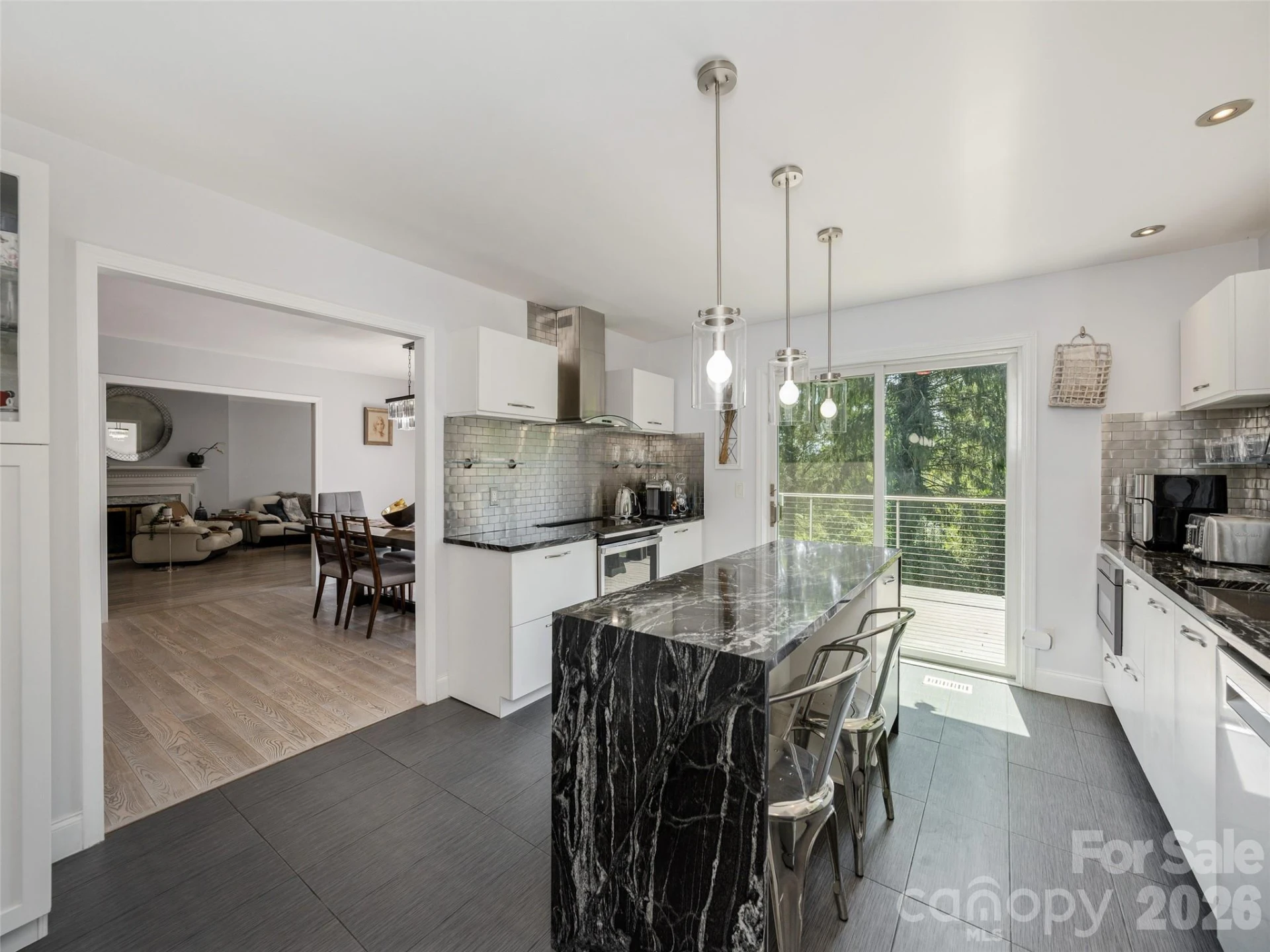 30 W Fairway Drive - Photo 16