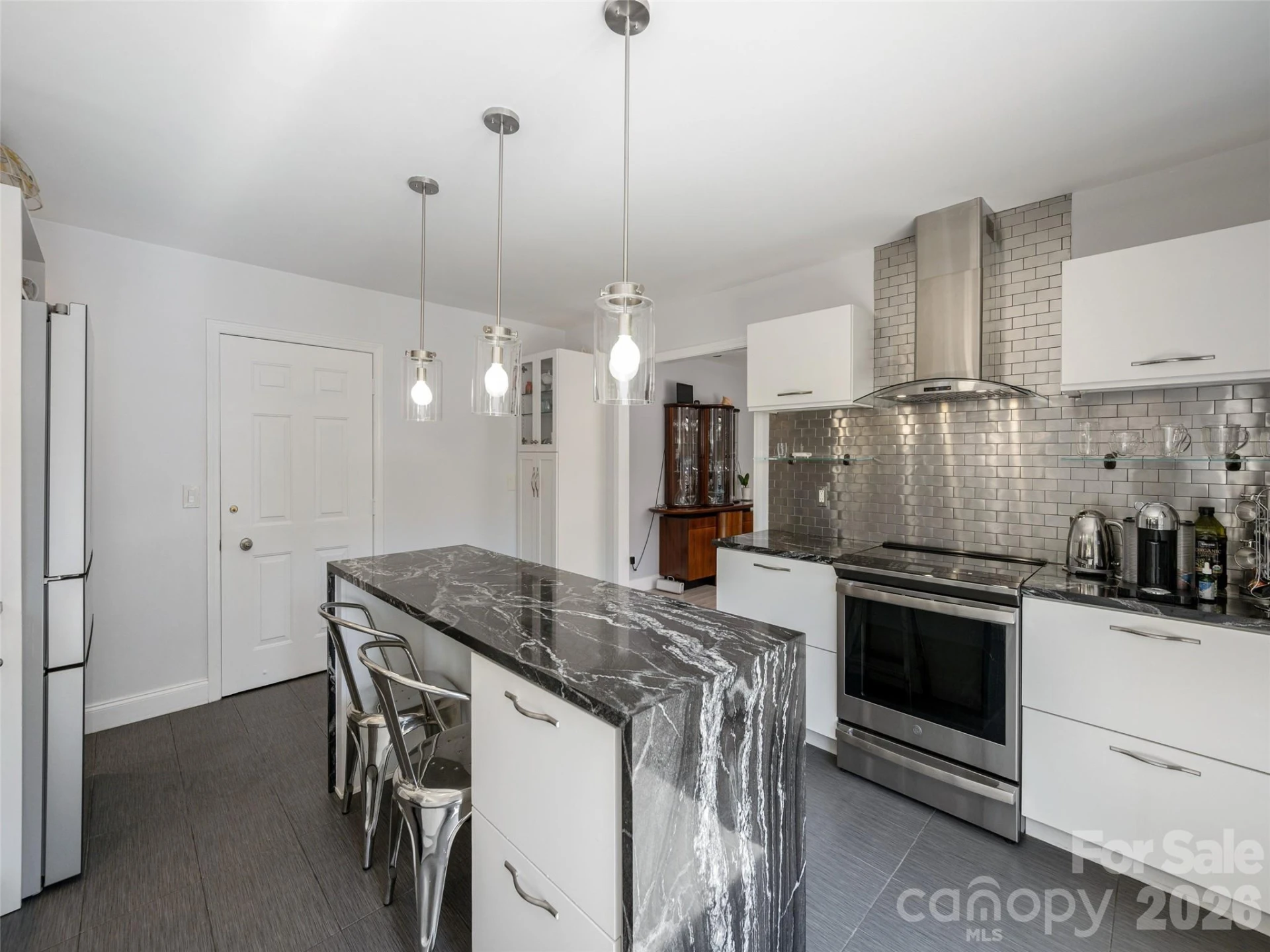 30 W Fairway Drive - Photo 21