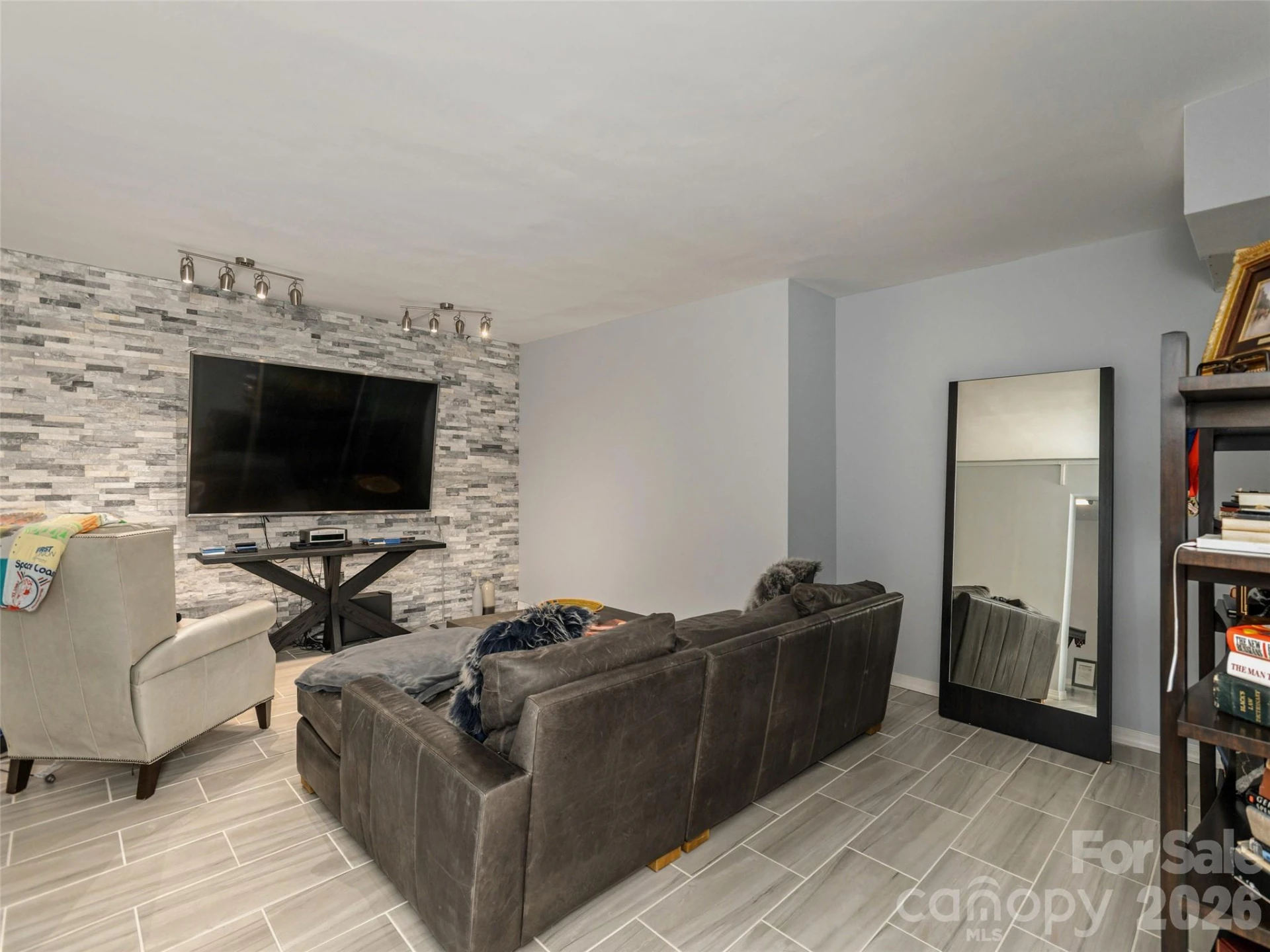 30 W Fairway Drive - Photo 37