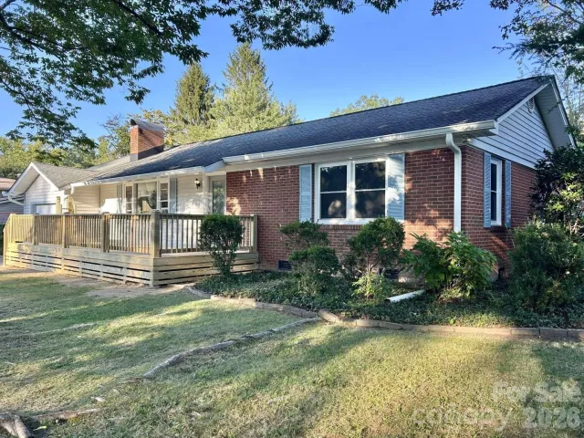 1225 Pinebrook Circle, Hendersonville, NC, 28739