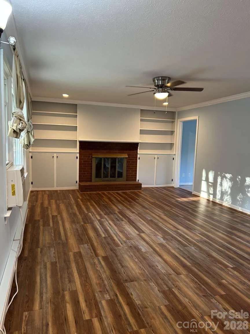 1225 Pinebrook Circle - Photo 9