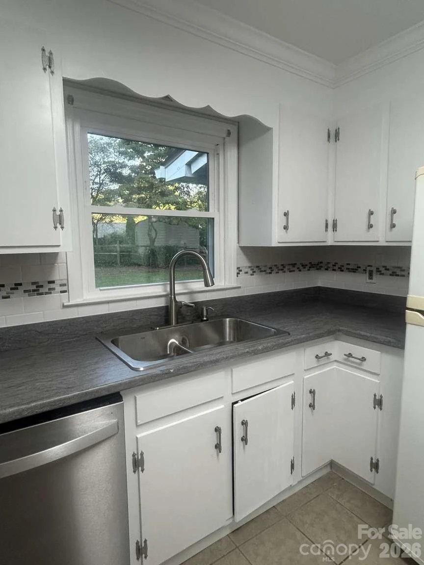 1225 Pinebrook Circle - Photo 15