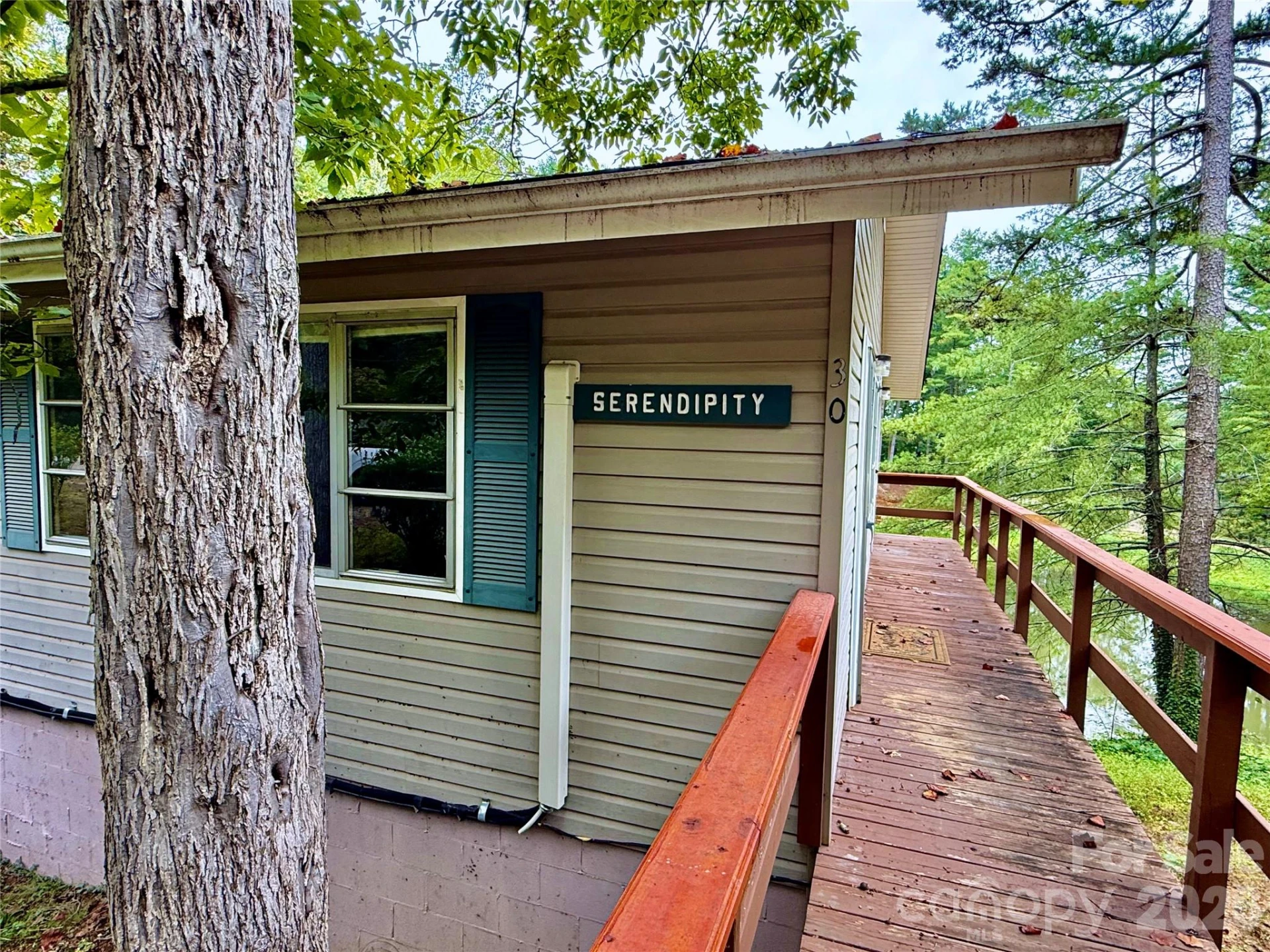 30 Lakemont Cottage Trail