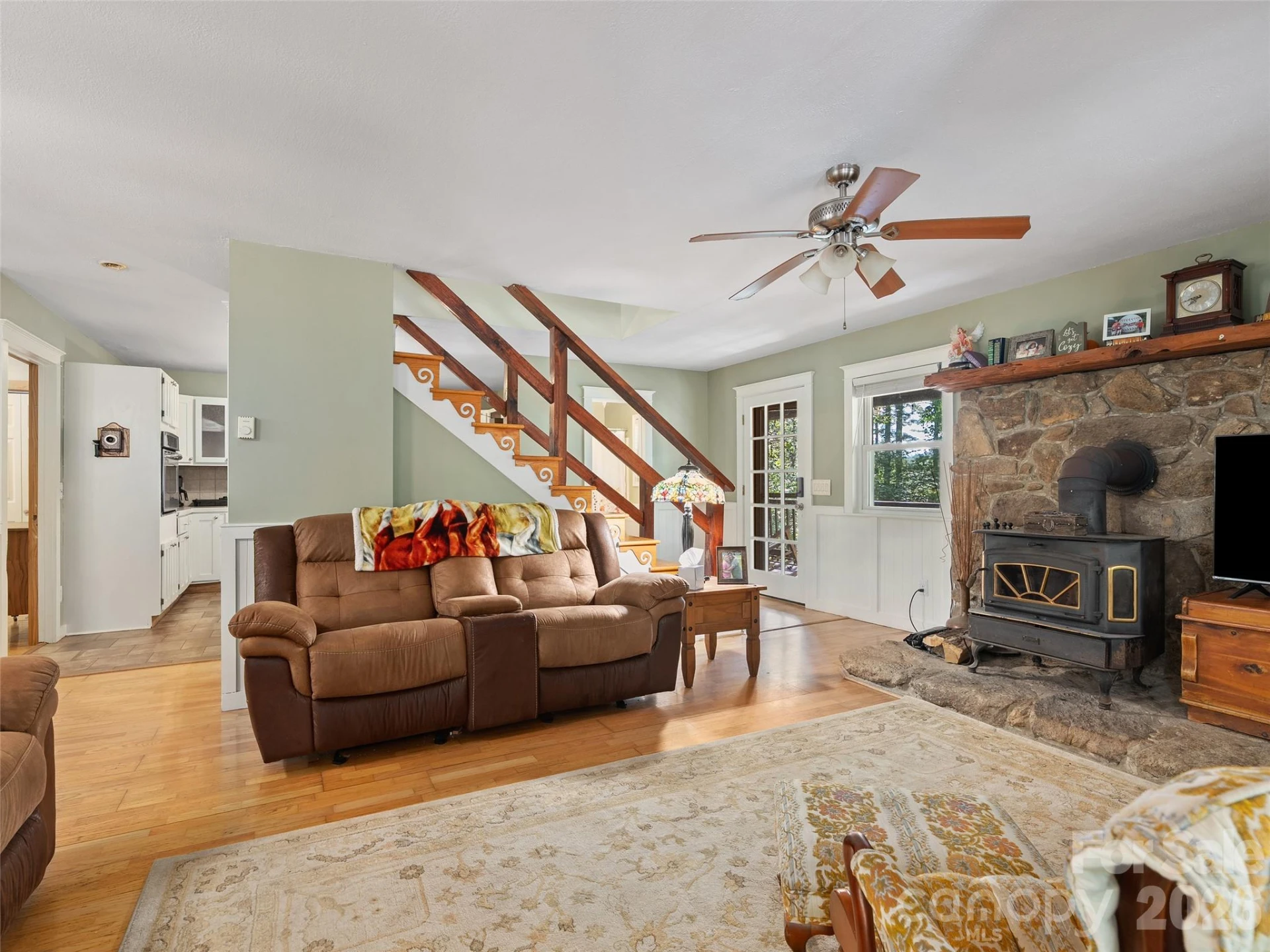 885 Rustic Heights Road - Photo 8