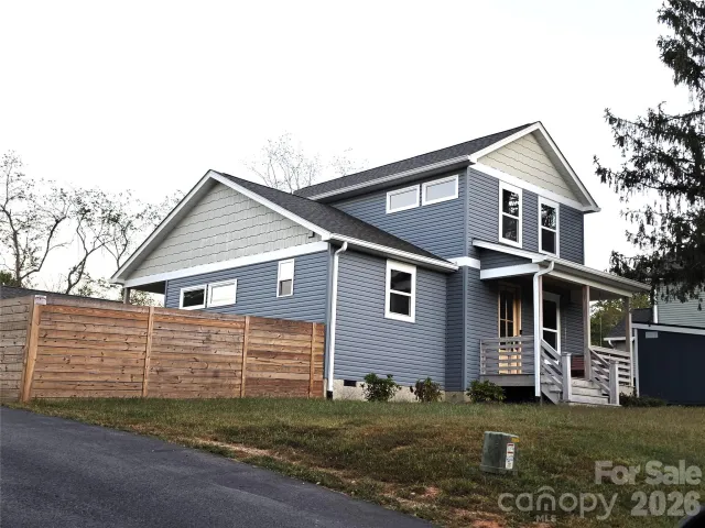 34 Gudger Road, Candler, NC, 28715