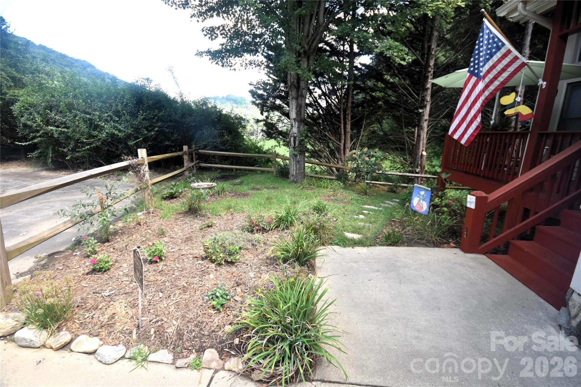 98 Indian Trace Road - Photo 8