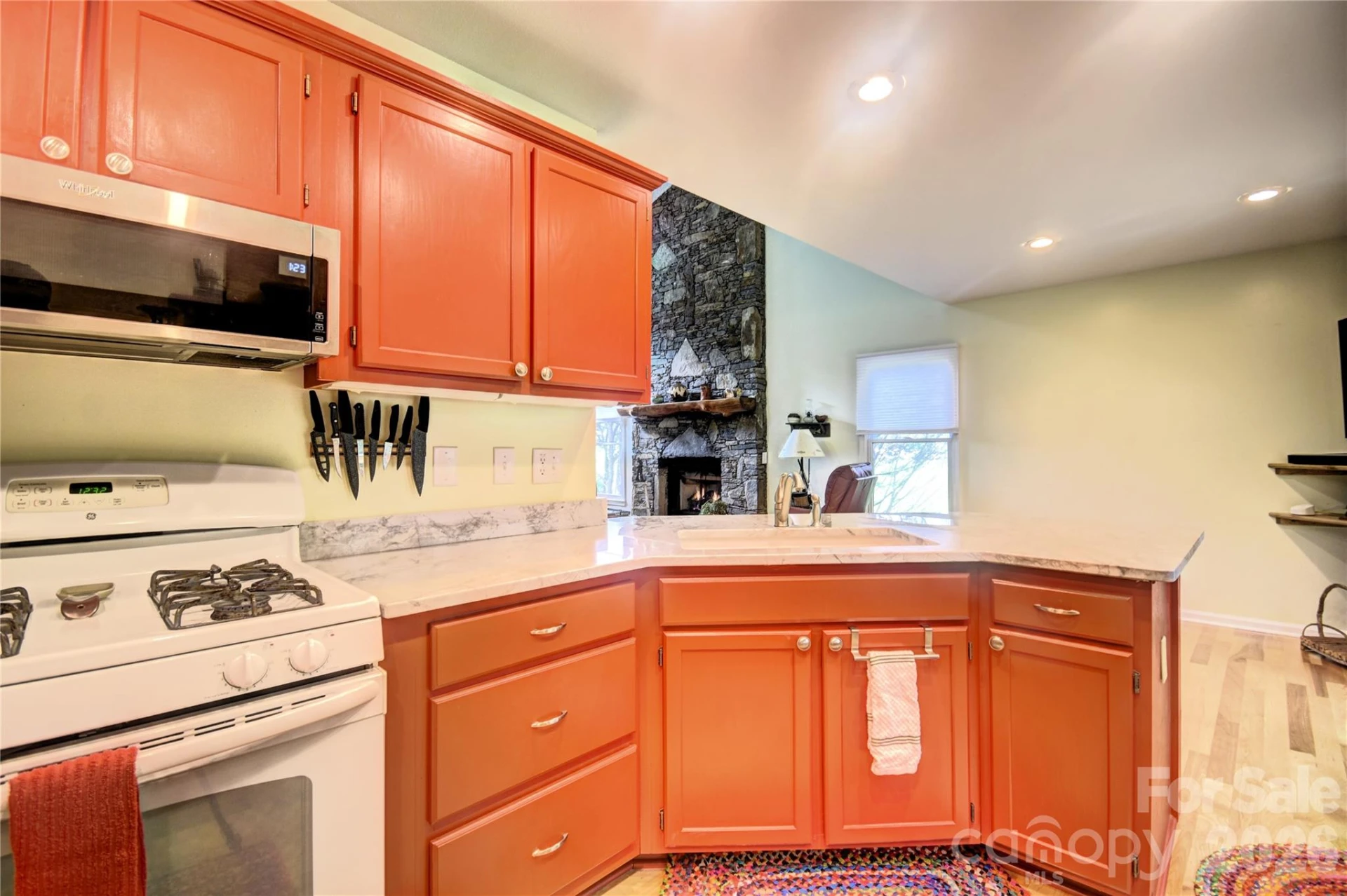 98 Indian Trace Road - Photo 24