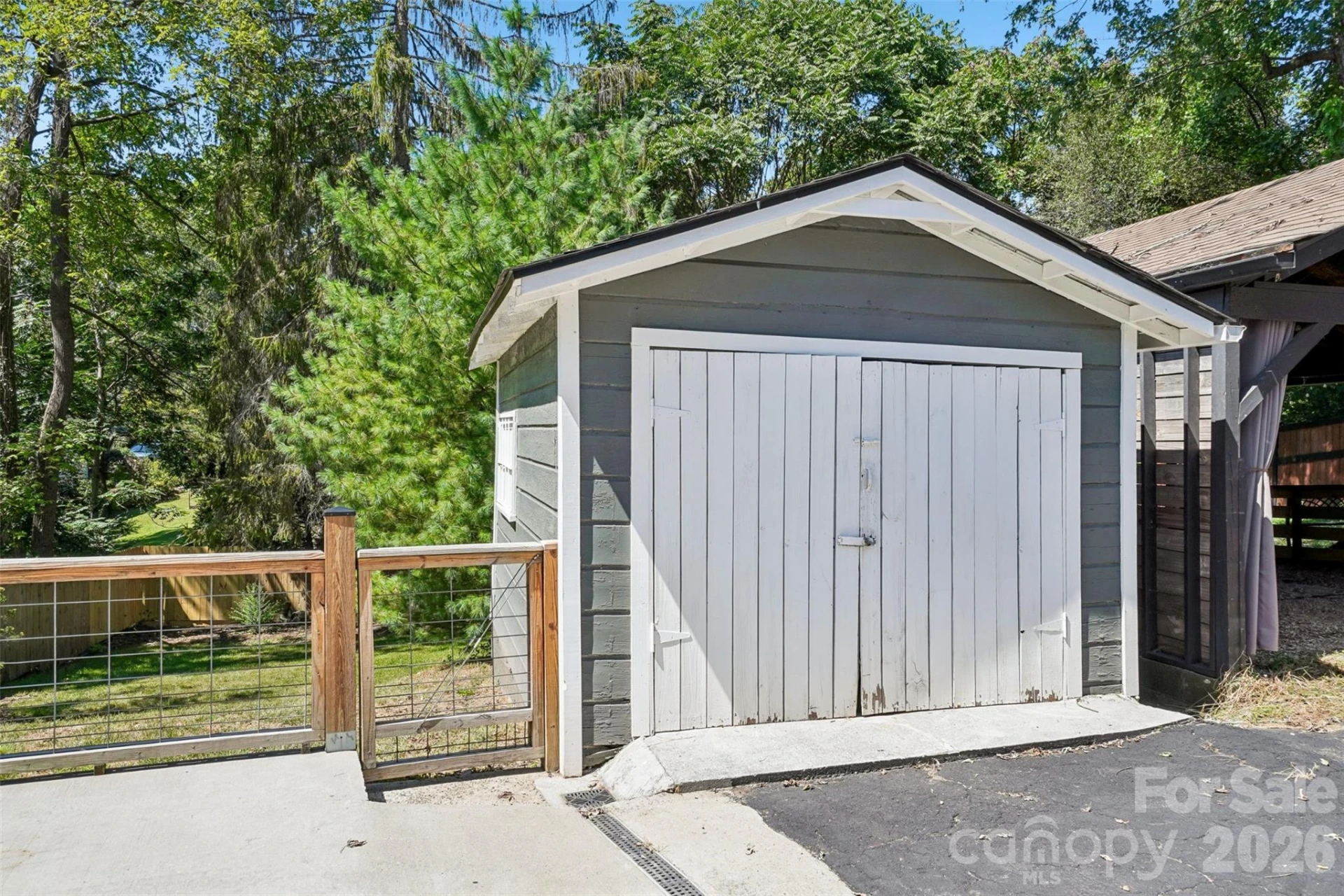 23 Lanvale Avenue - Photo 32