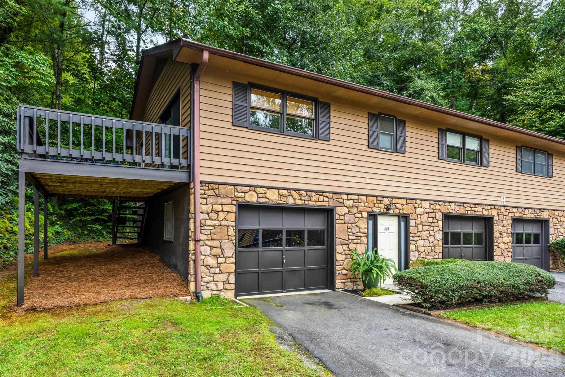 117 View De Lake Drive
