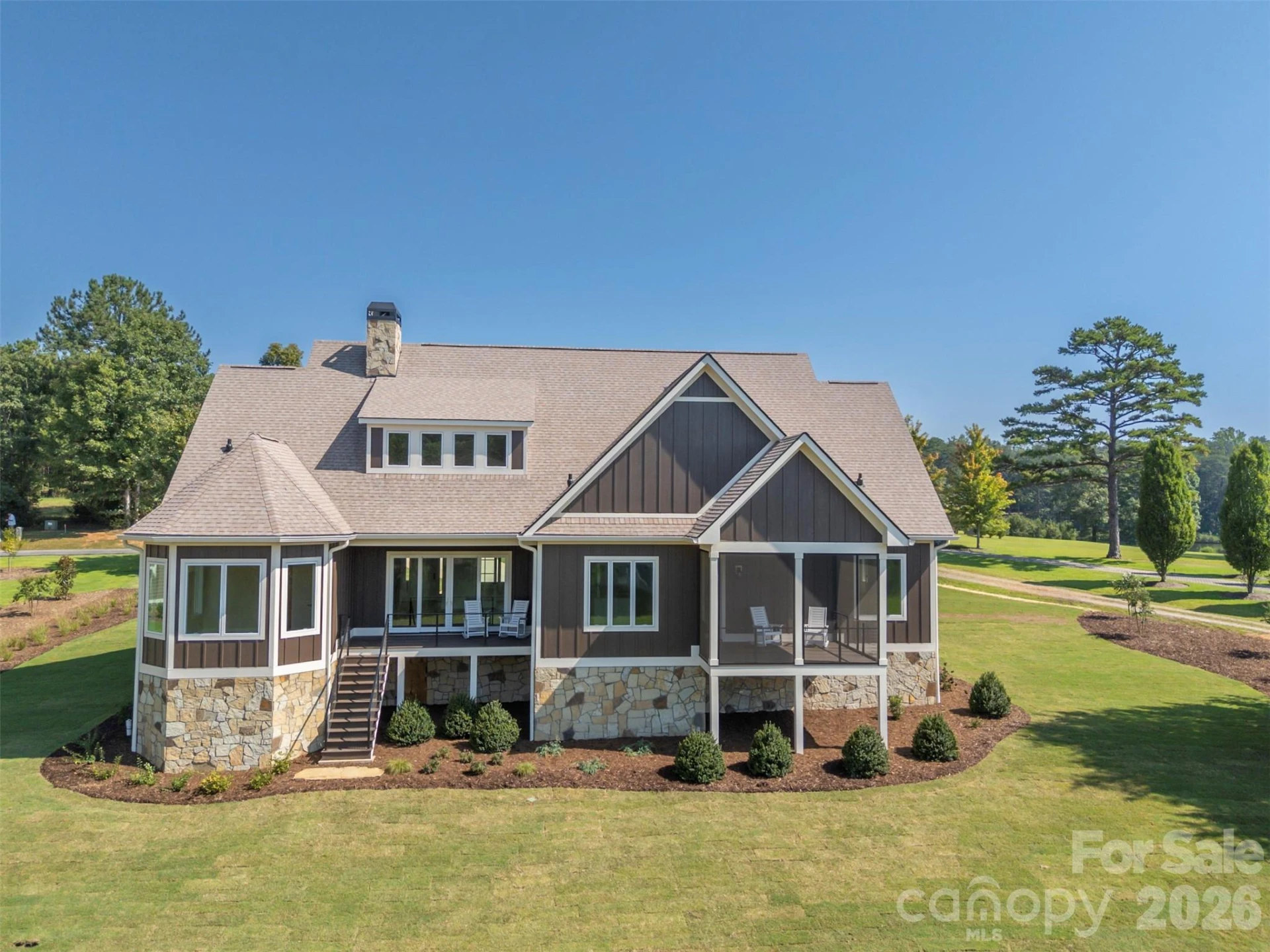 978 Mapleton Lane - Photo 3