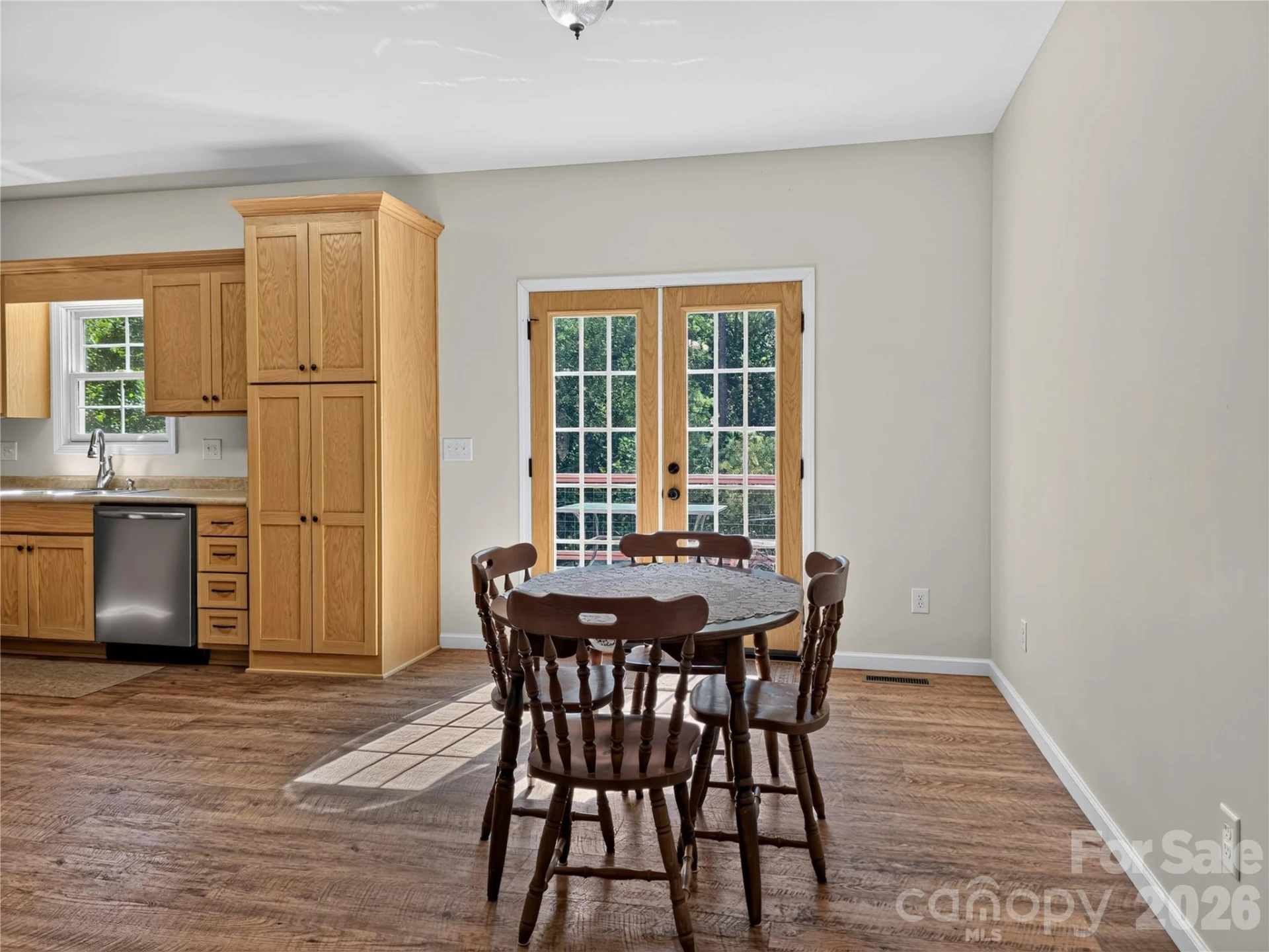 255 Brians Way - Photo 9