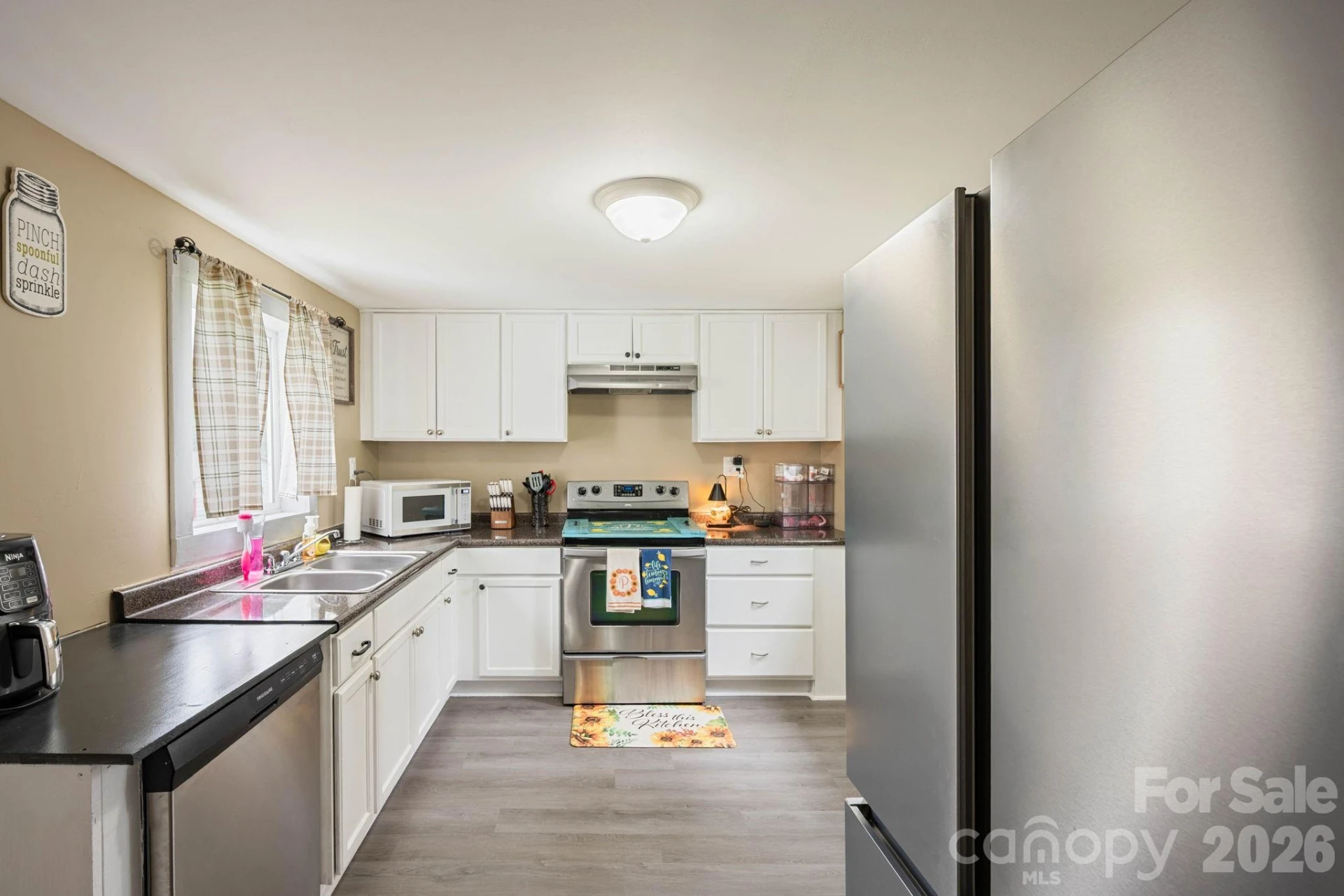 459 Harmon Street - Photo 19