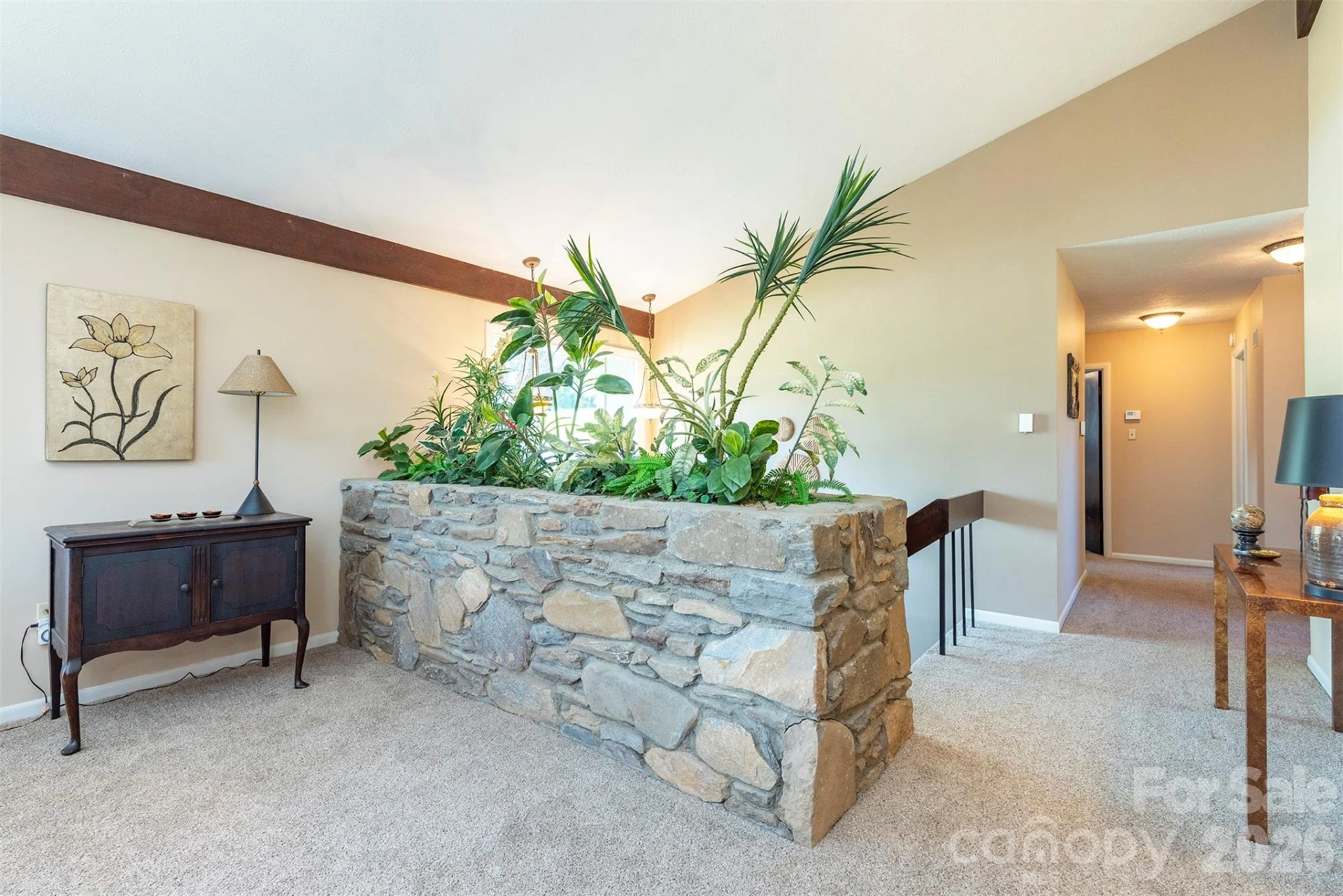 127 College Circle - Photo 8