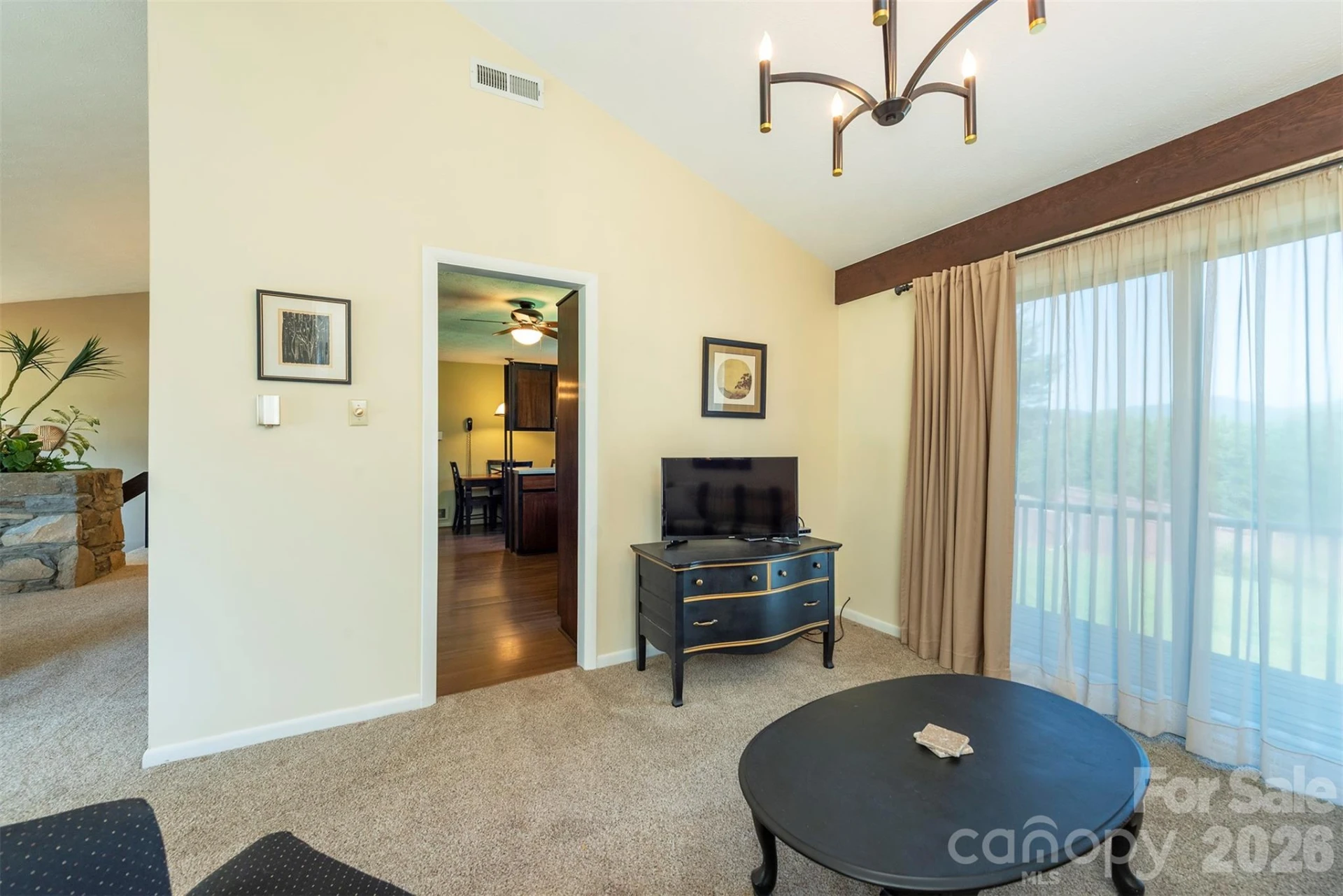 127 College Circle - Photo 10