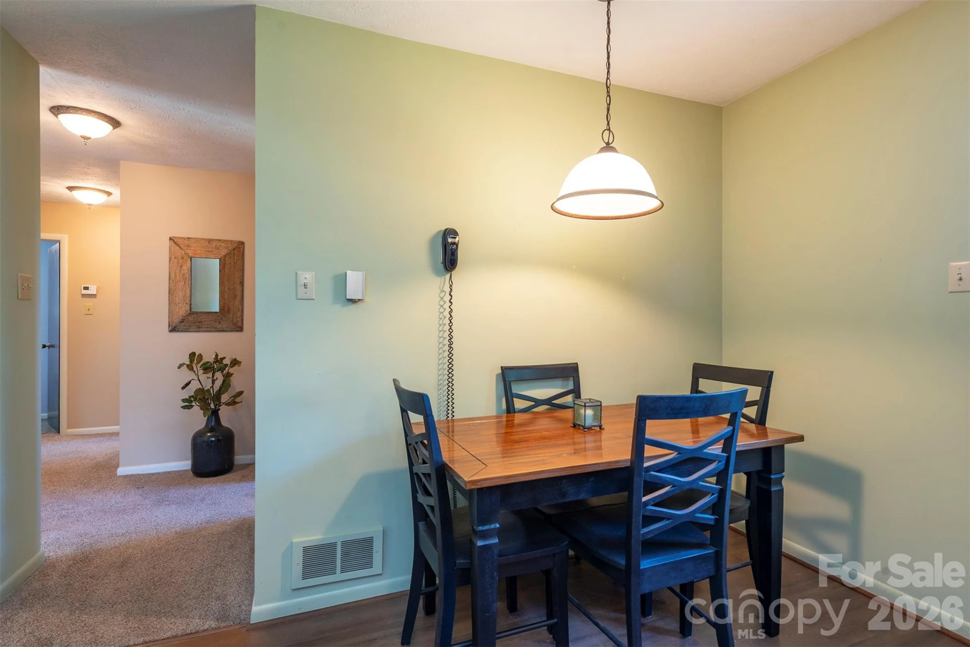 127 College Circle - Photo 15