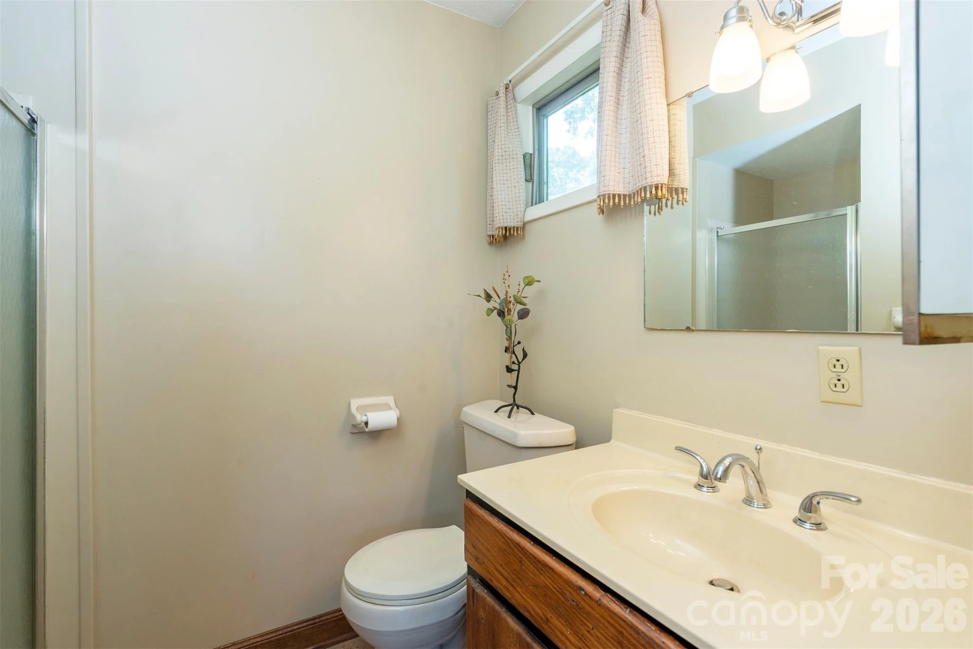 127 College Circle - Photo 26