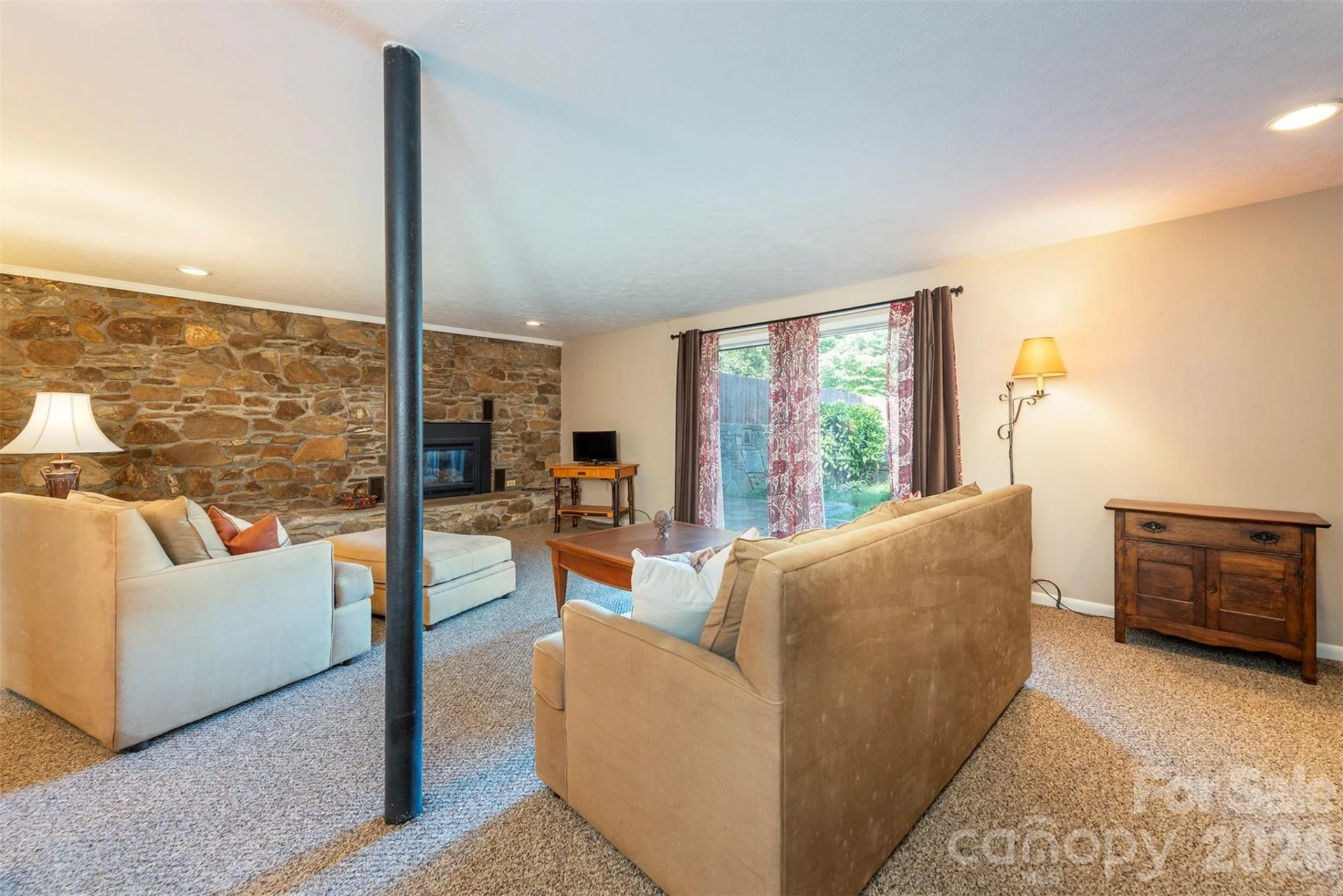 127 College Circle - Photo 29
