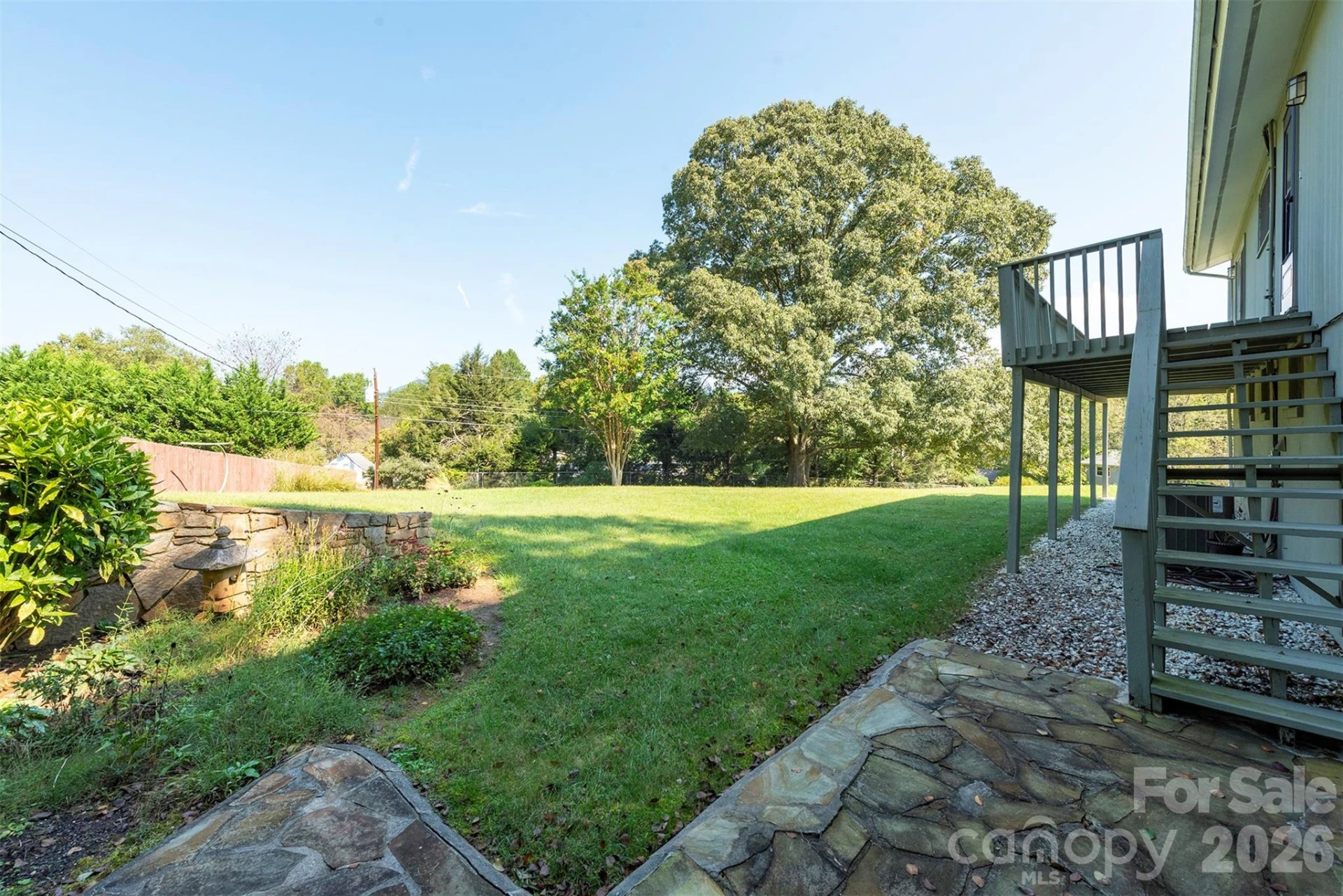 127 College Circle - Photo 35