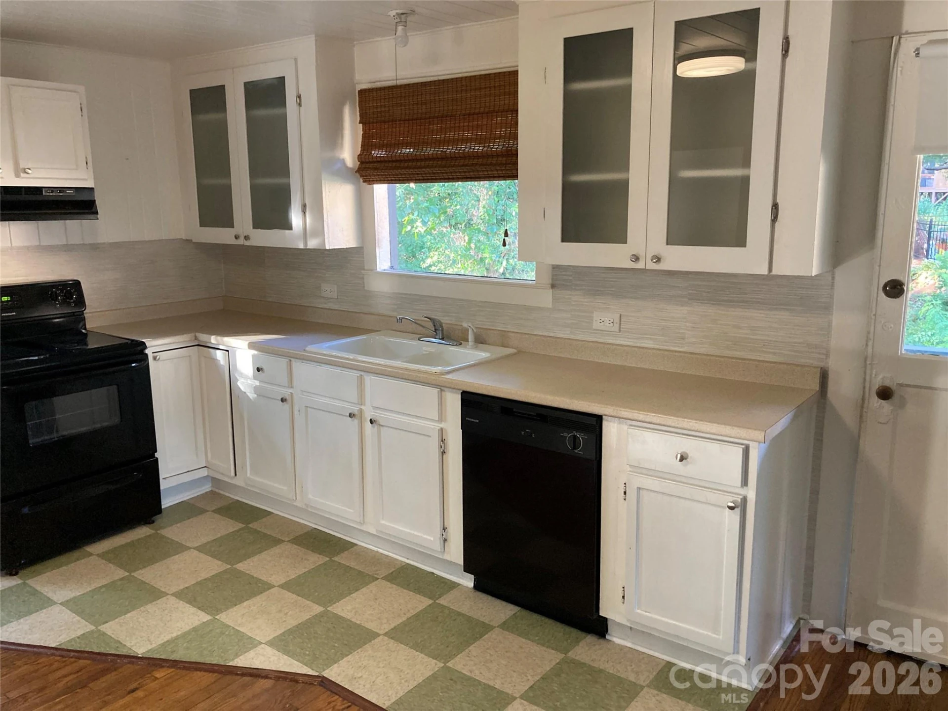 200 Courtland Place - Photo 30