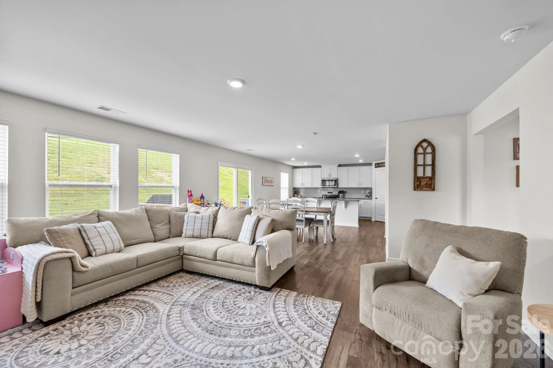 183 Marathon Lane - Photo 10
