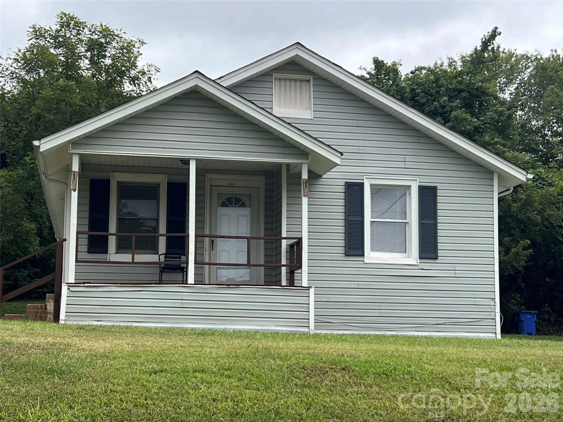 346 N Cleghorn Street - Photo 2