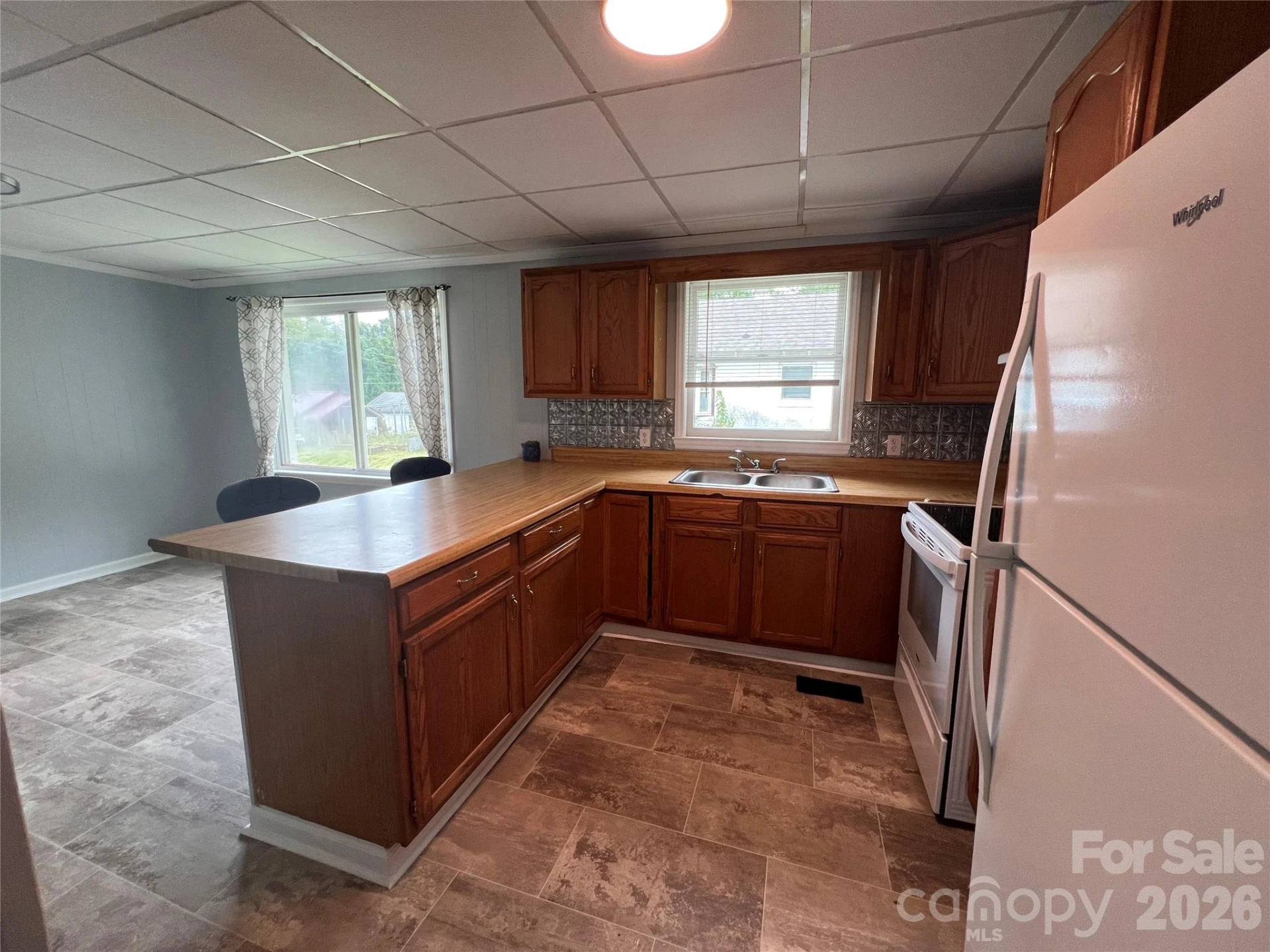 346 N Cleghorn Street - Photo 7