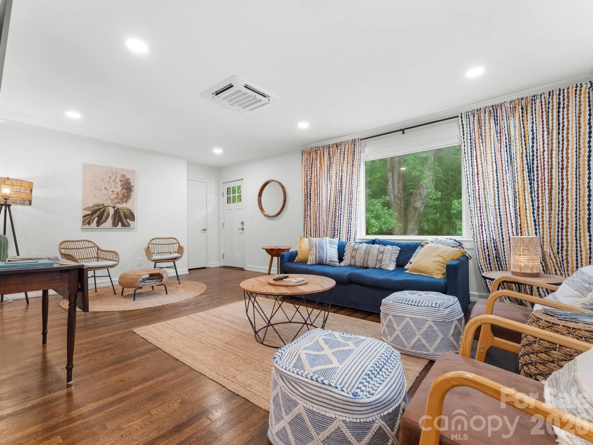 105 Robinson Avenue - Photo 3
