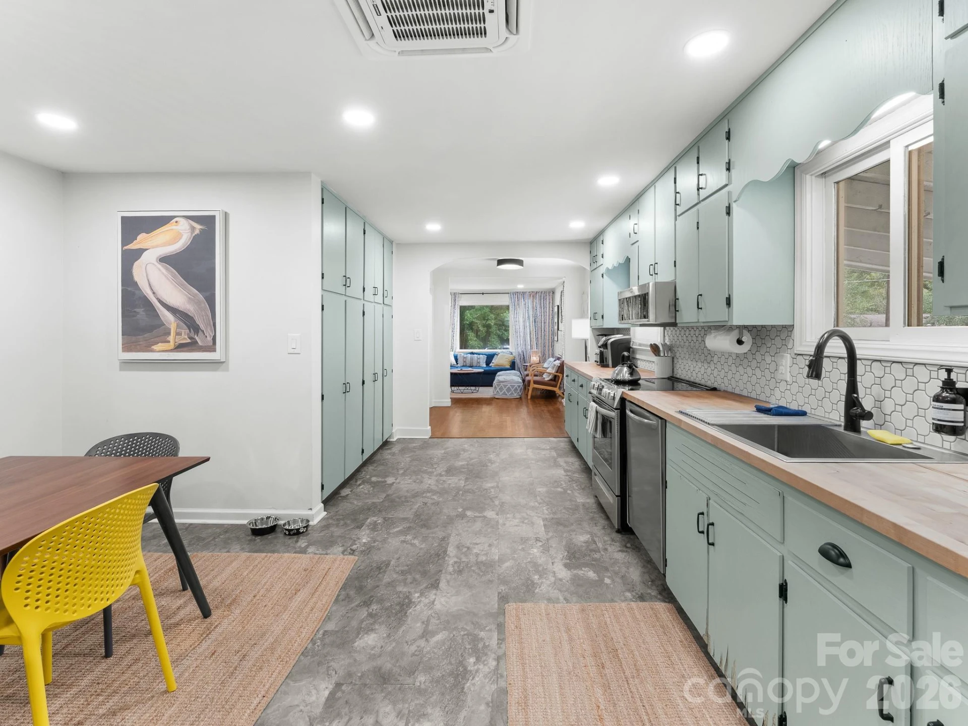 105 Robinson Avenue - Photo 16