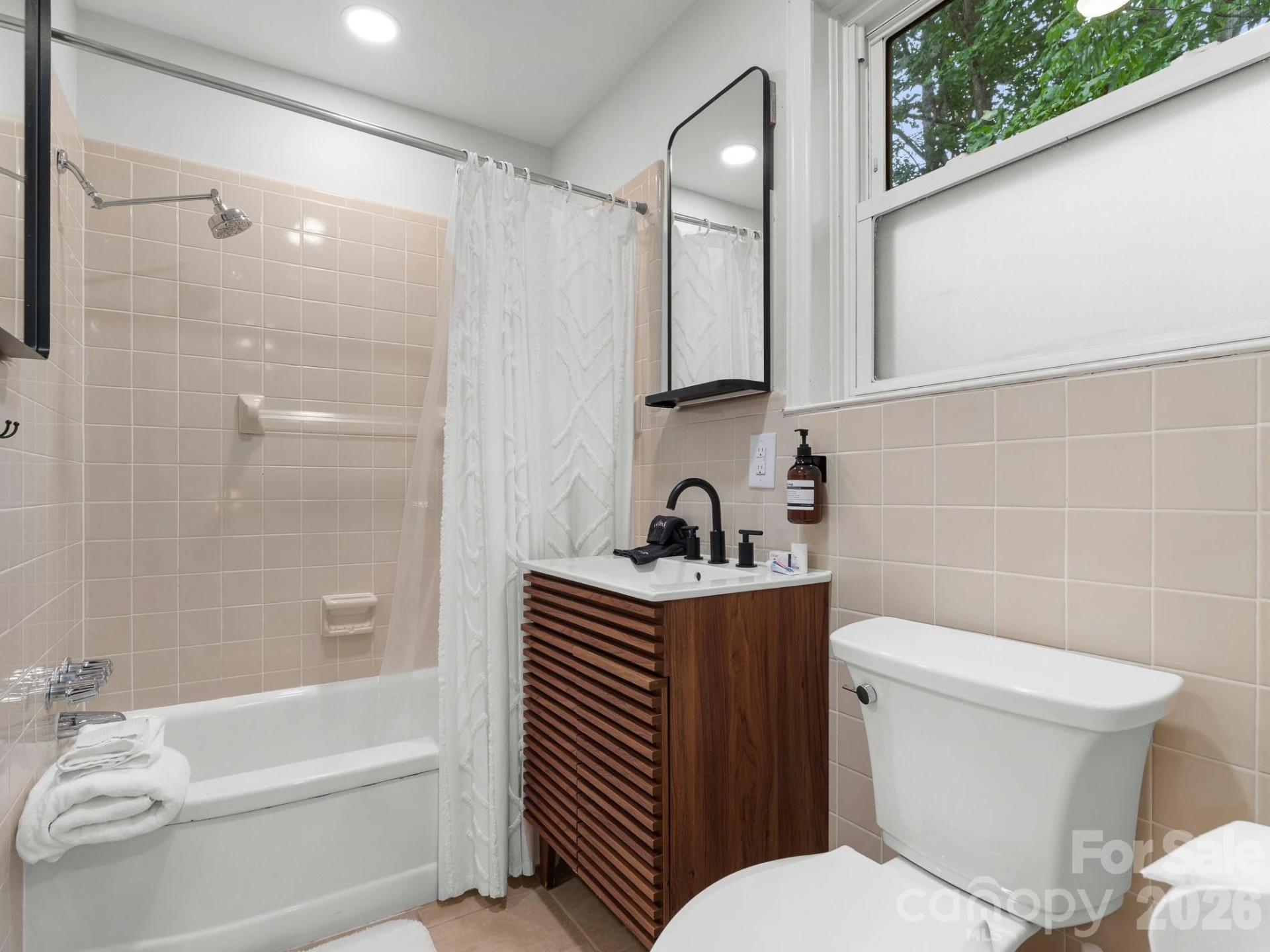 105 Robinson Avenue - Photo 21
