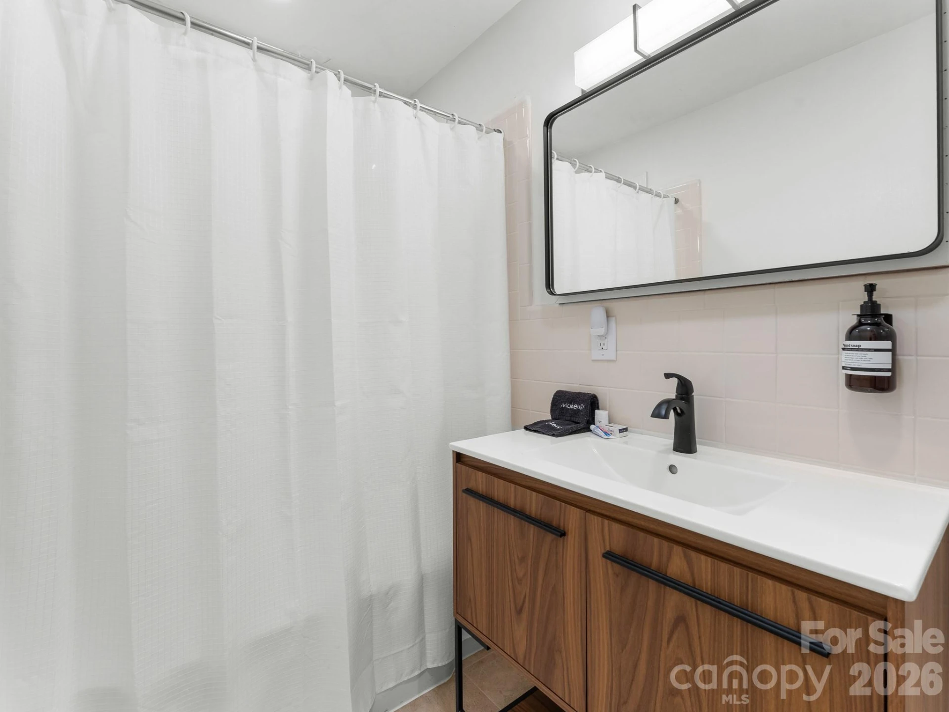 105 Robinson Avenue - Photo 25