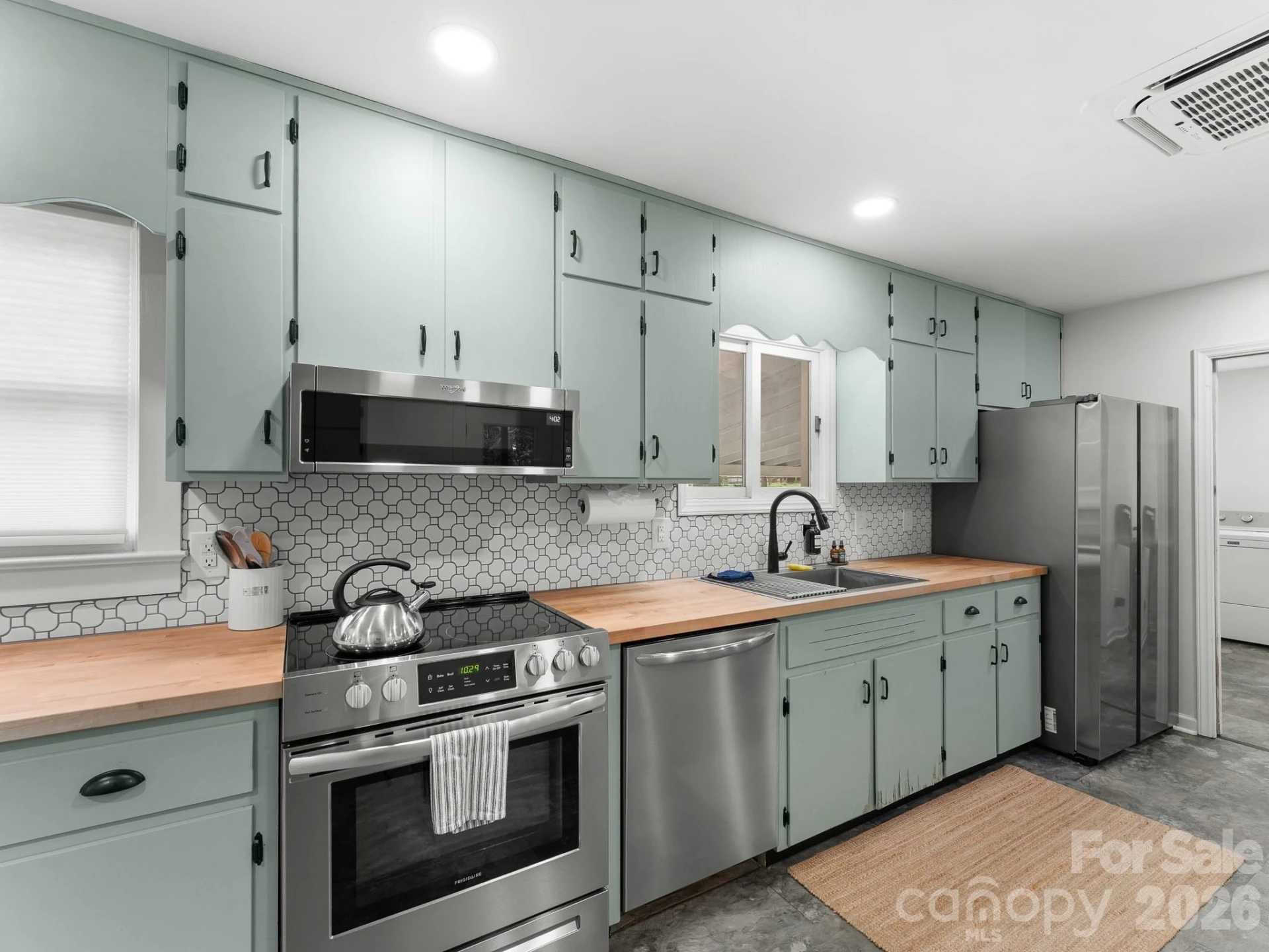 105 Robinson Avenue - Photo 29