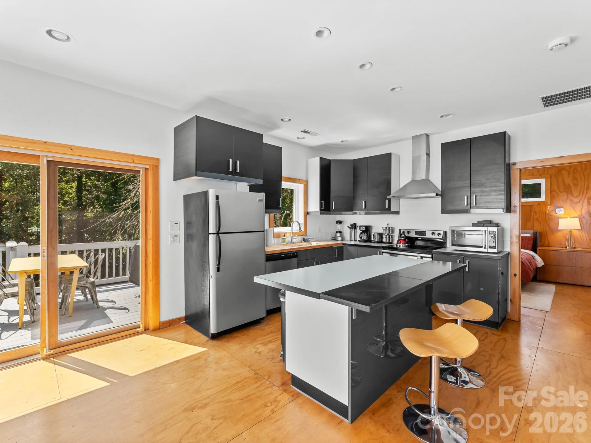 541 W Probart Street - Photo 16