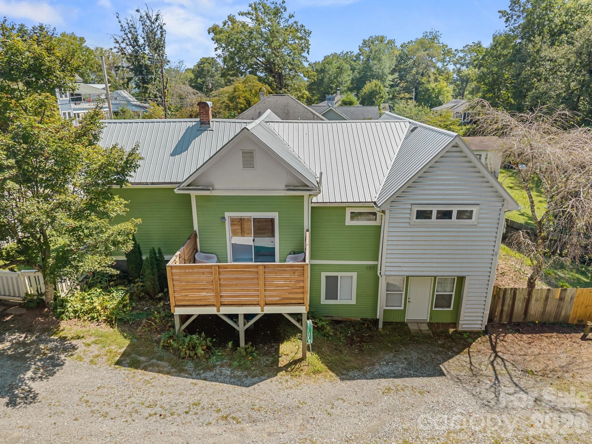 541 W Probart Street - Photo 28