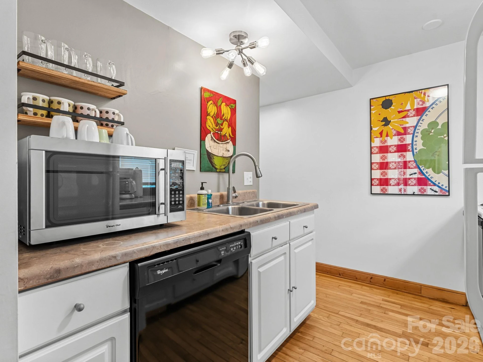 541 W Probart Street - Photo 35