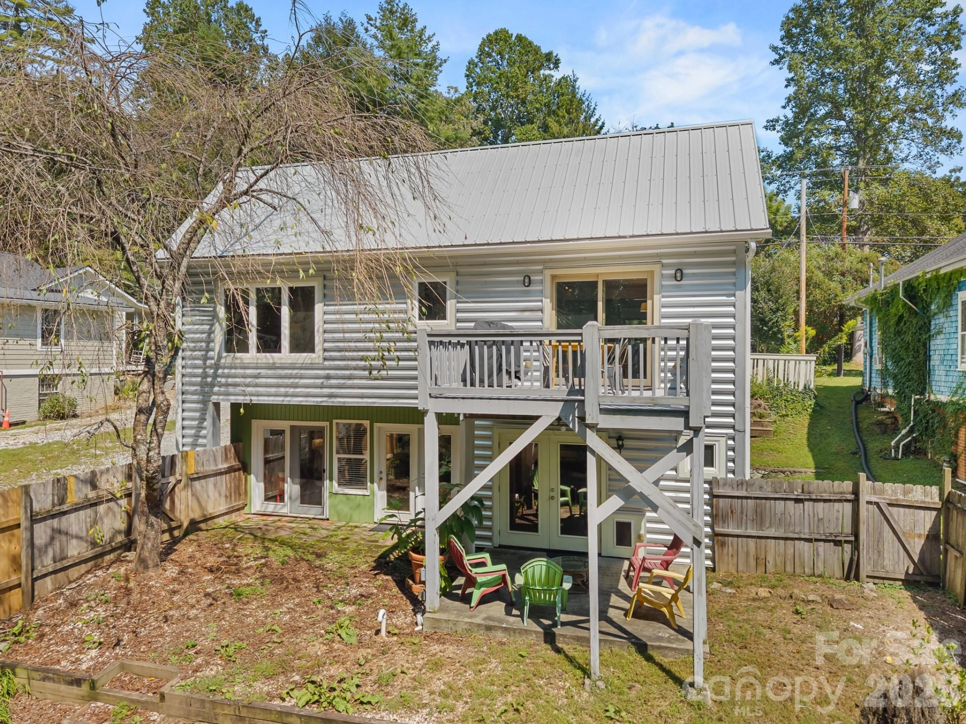 541 W Probart Street - Photo 41