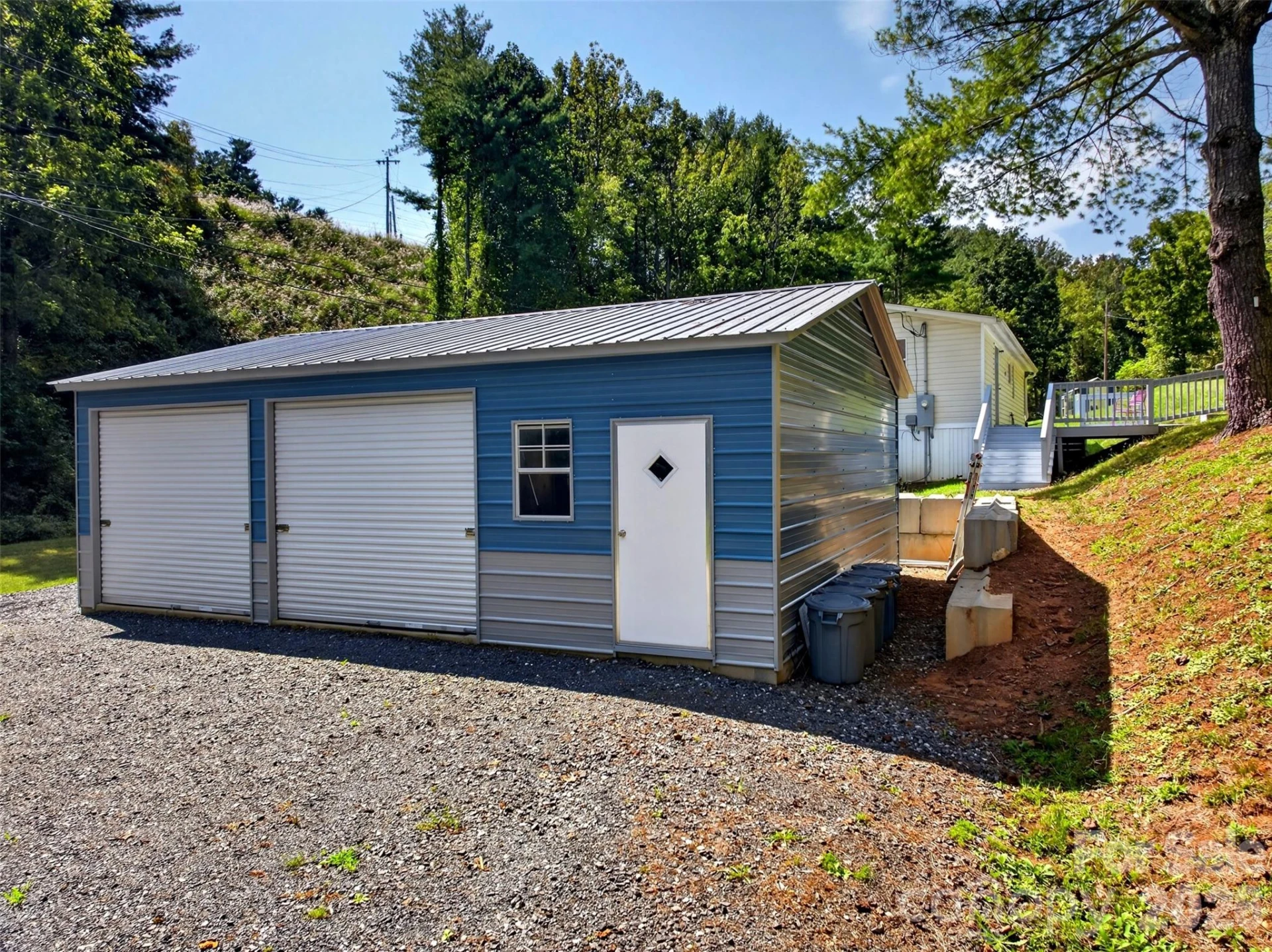 1000 Halewood Road - Photo 19