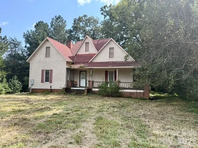 128 Brittany Lane