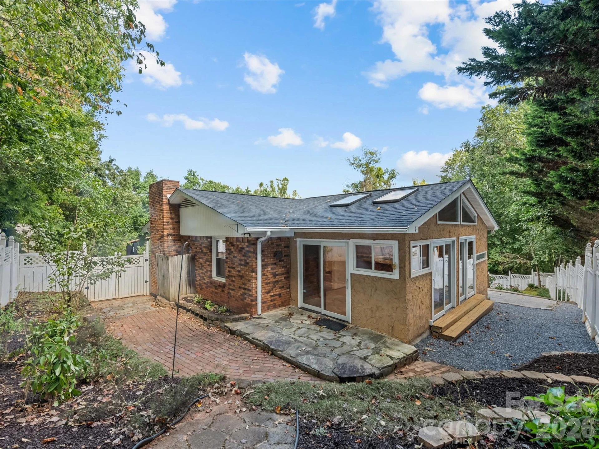 11 Crestwood Lane - Photo 6