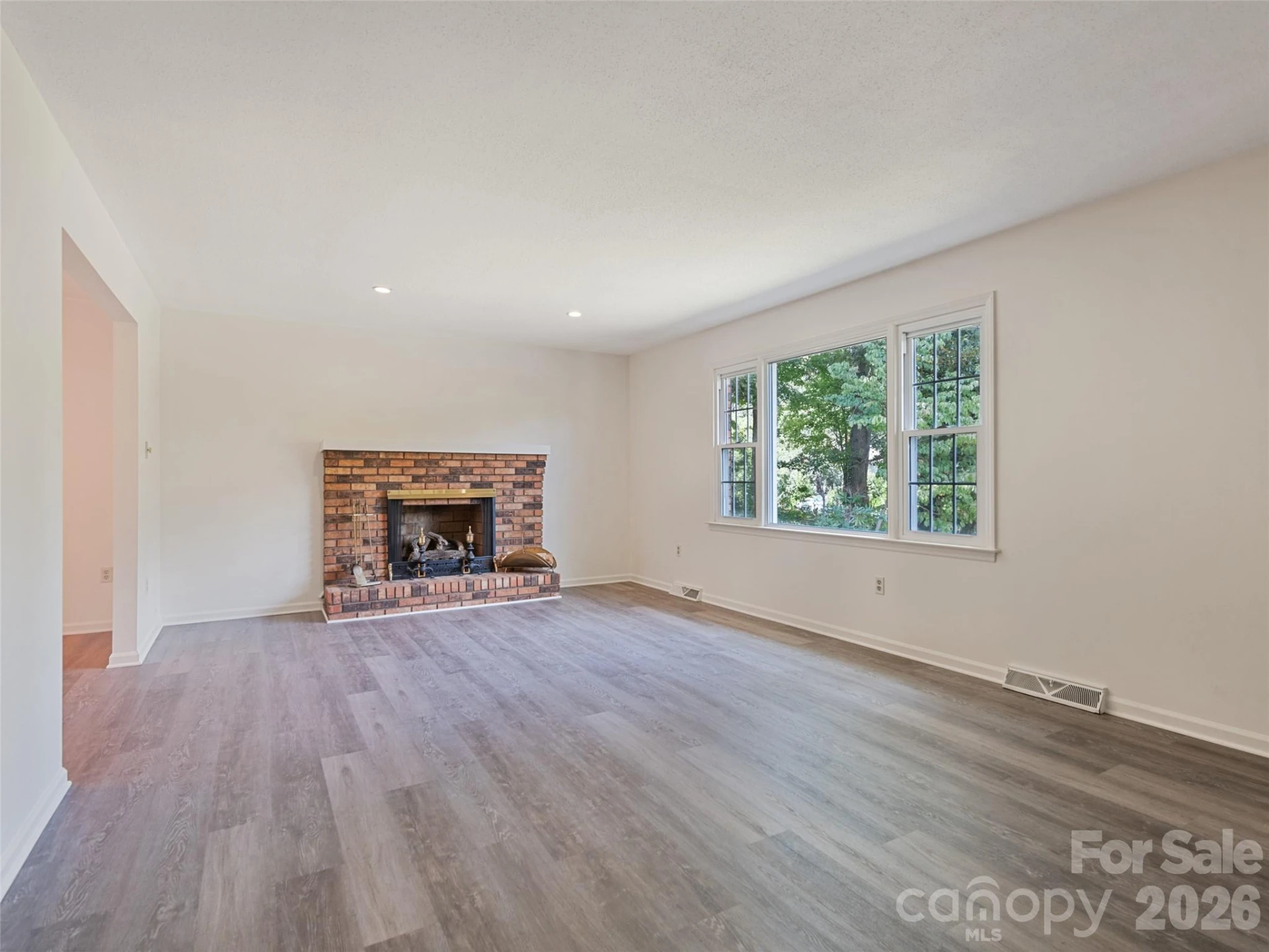 11 Crestwood Lane - Photo 9